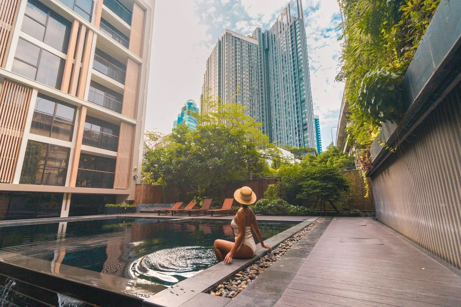 Swimming pool in Arcadia Suites Bangkok