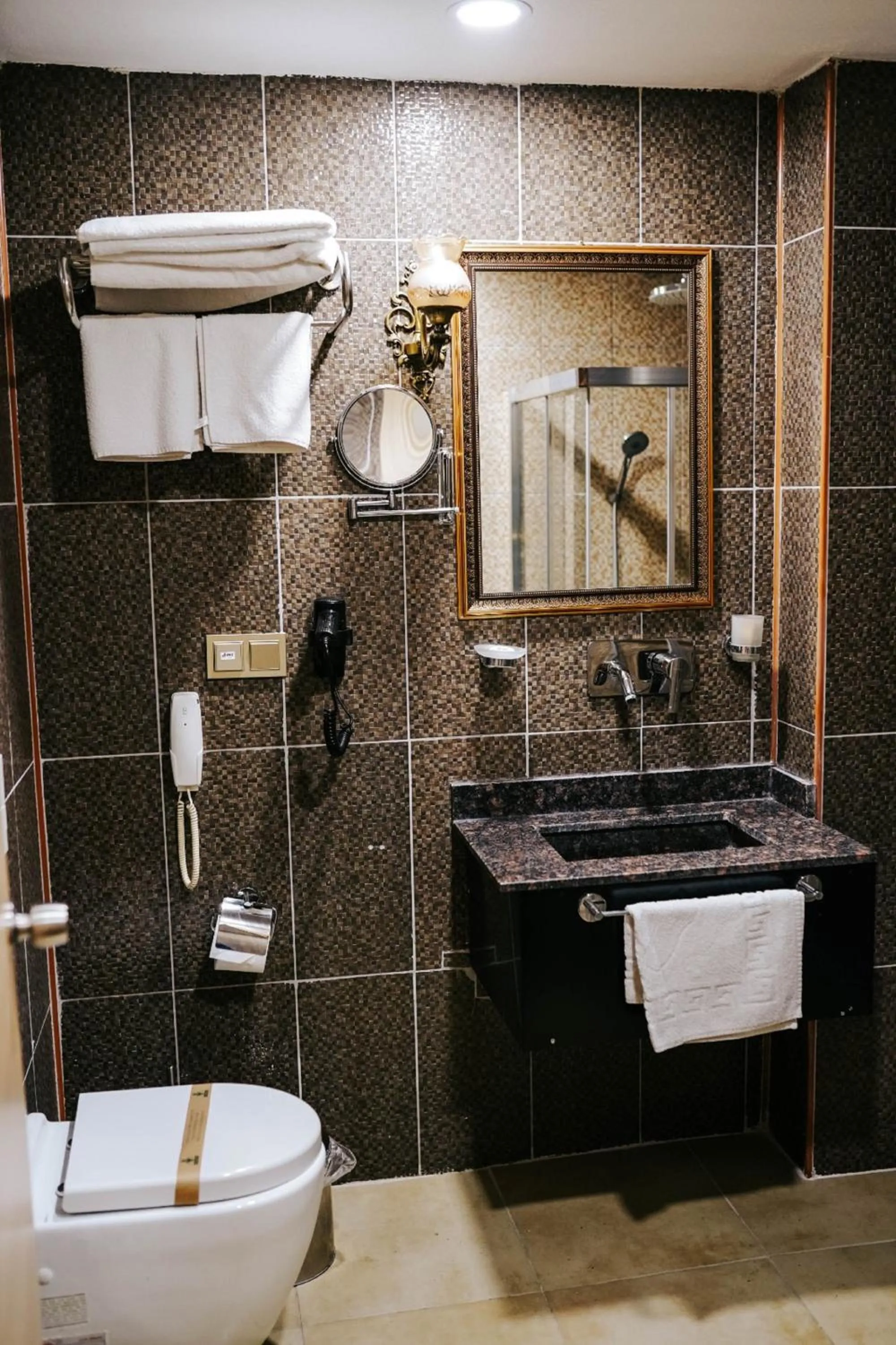 Bathroom in Reform Hotel