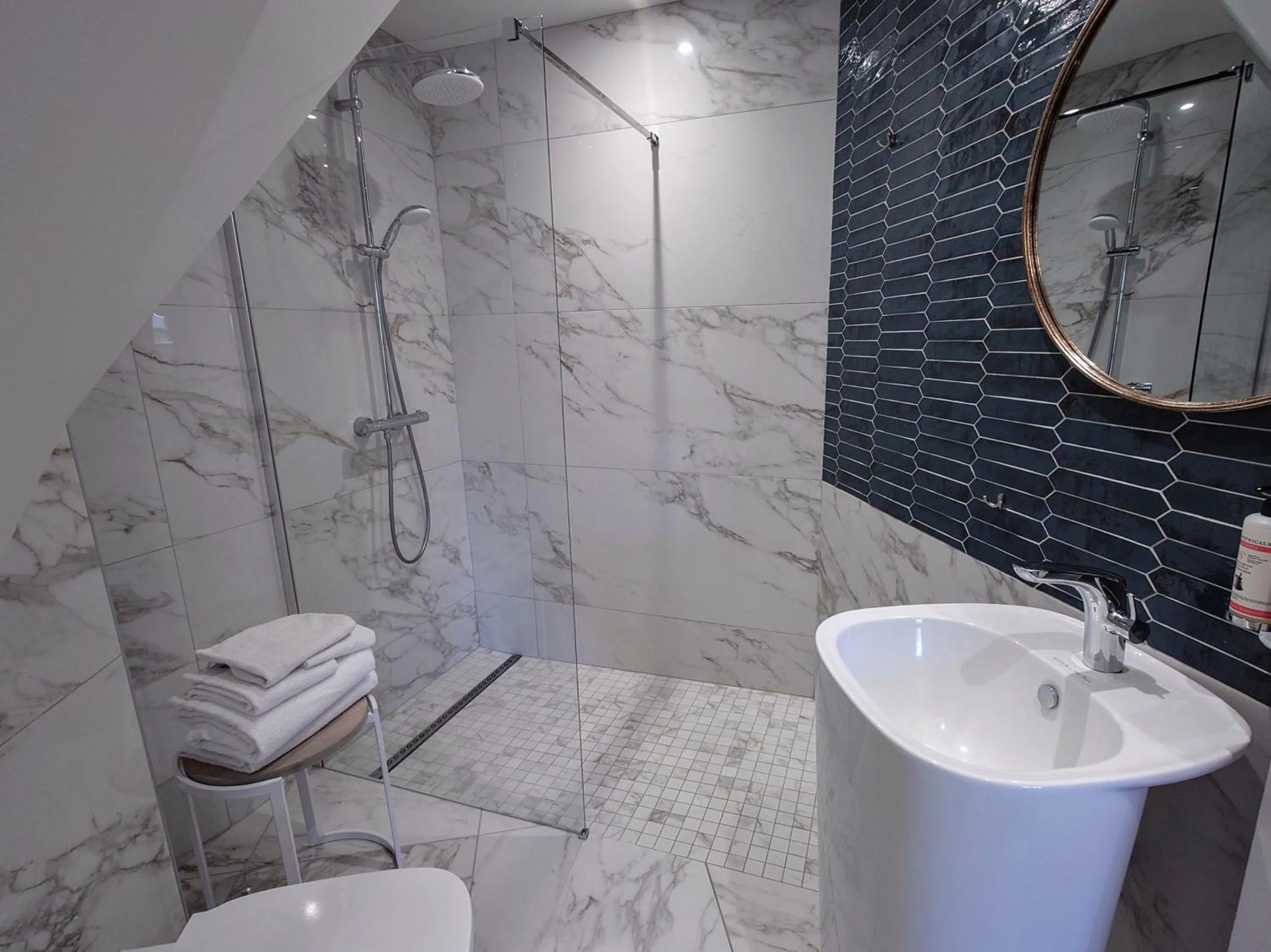 Shower in Le Bailliage Hôtel & Spa