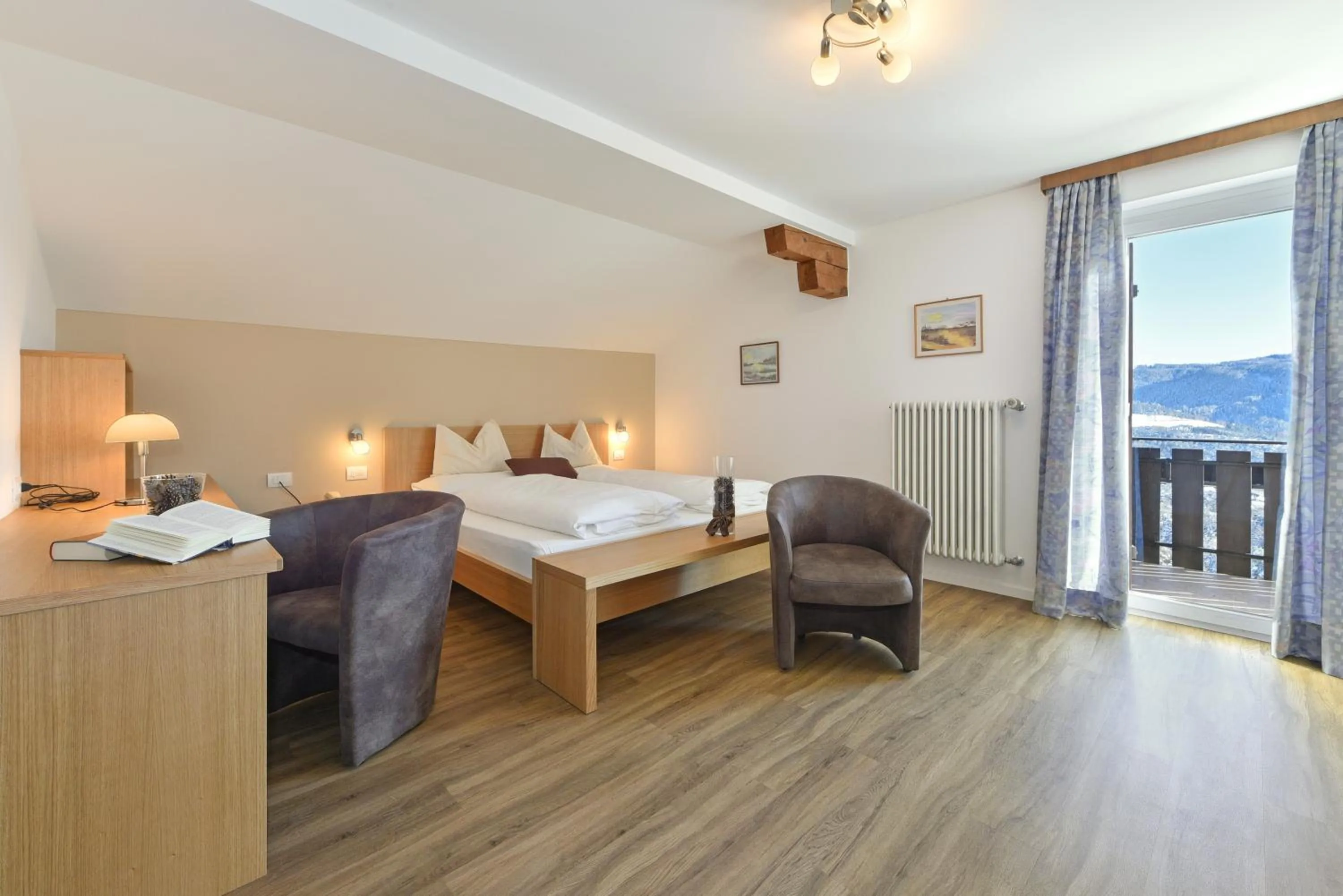 Bed in Panoramahotel Obkircher