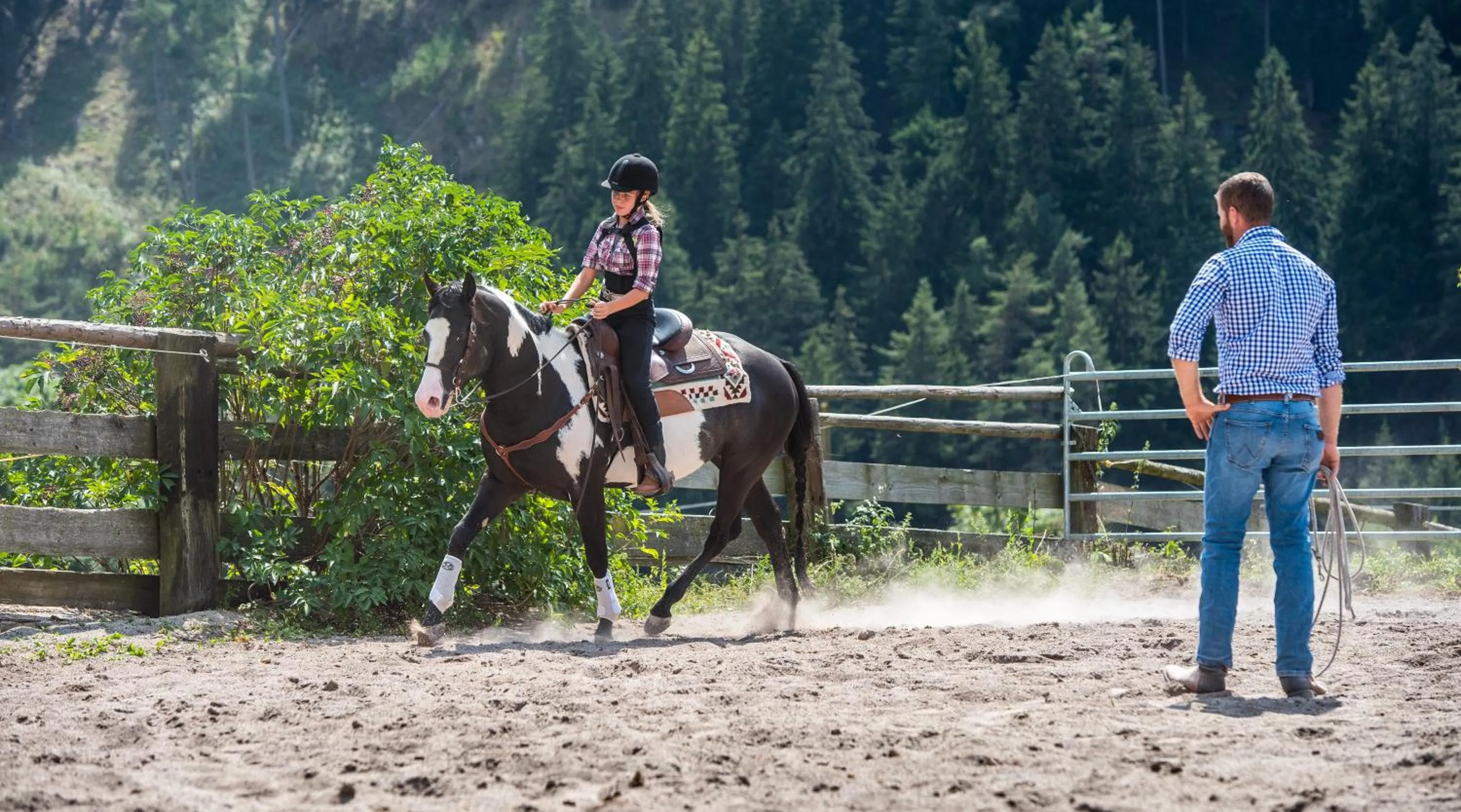 Horse-riding in Seebacher Apartments