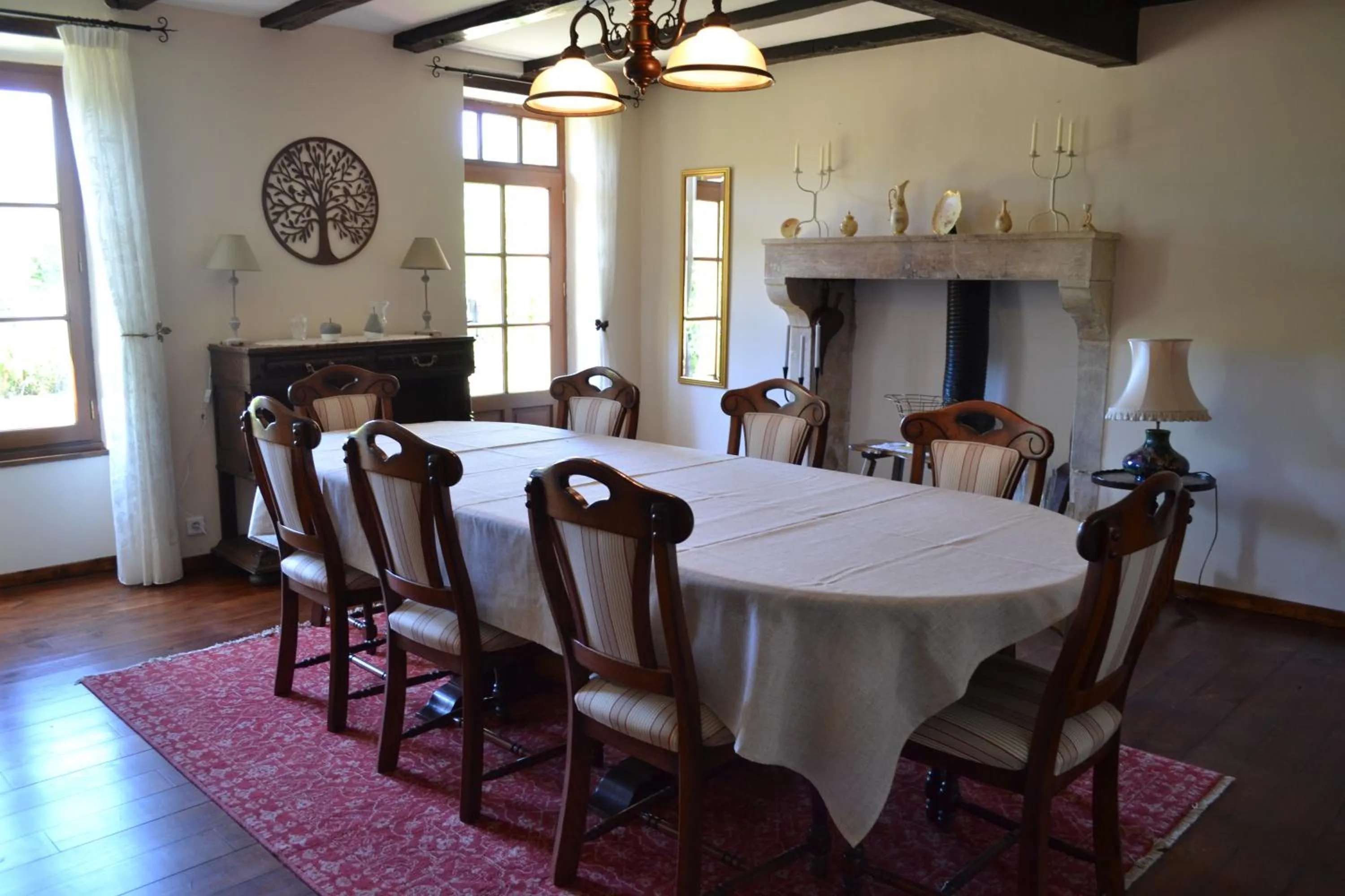 Dining area in L'Envers