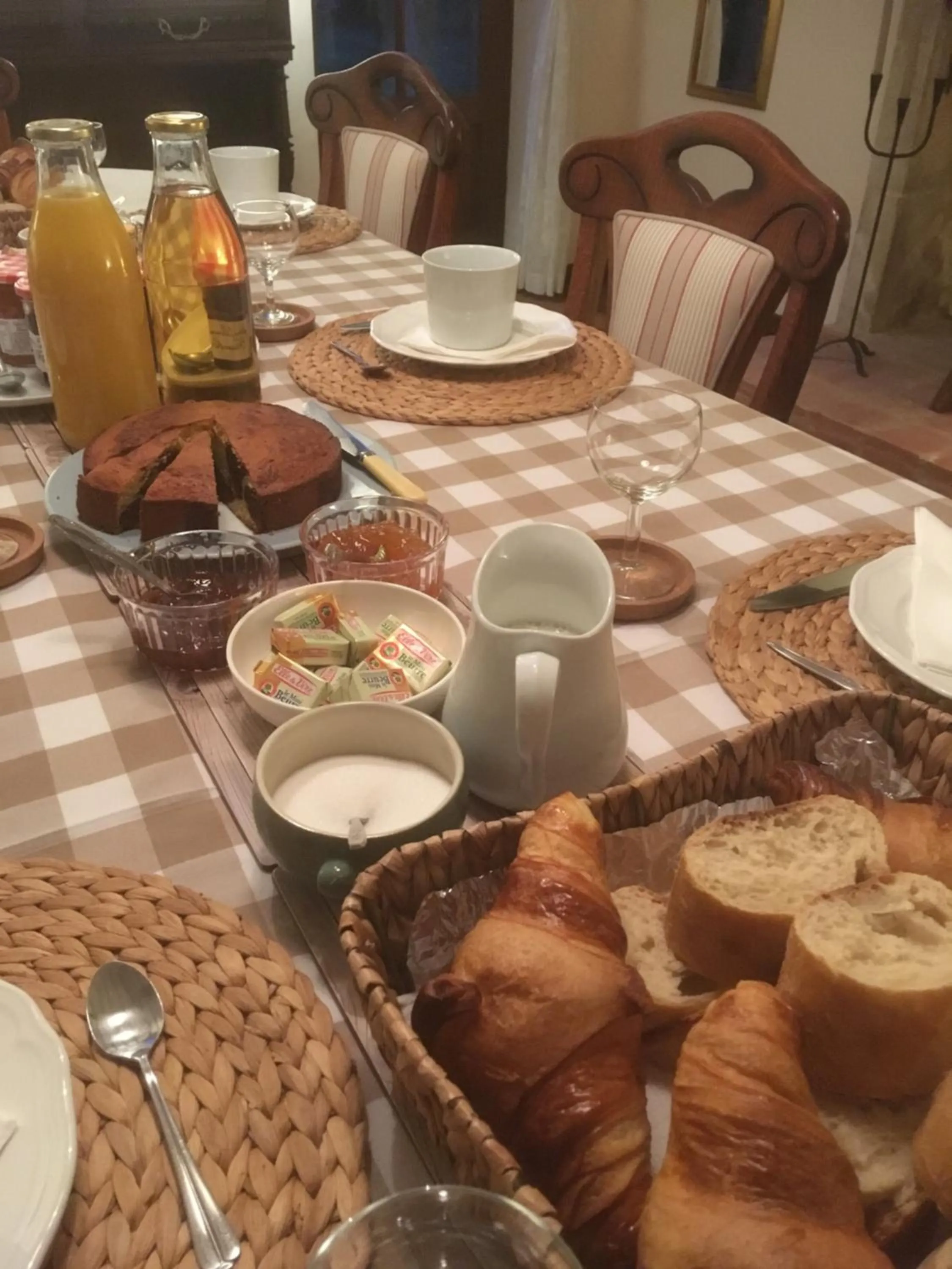 Breakfast in L'Envers