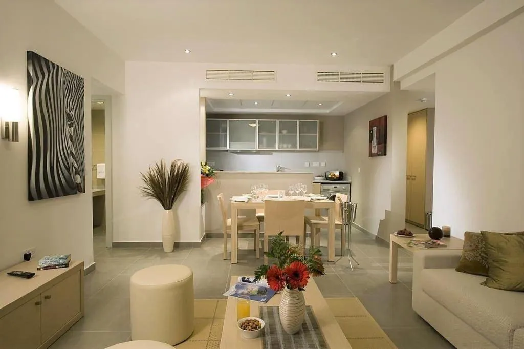 Dining area in Blue Lagoon Kosher Hotel (by Capital Coast Resort & Spa)