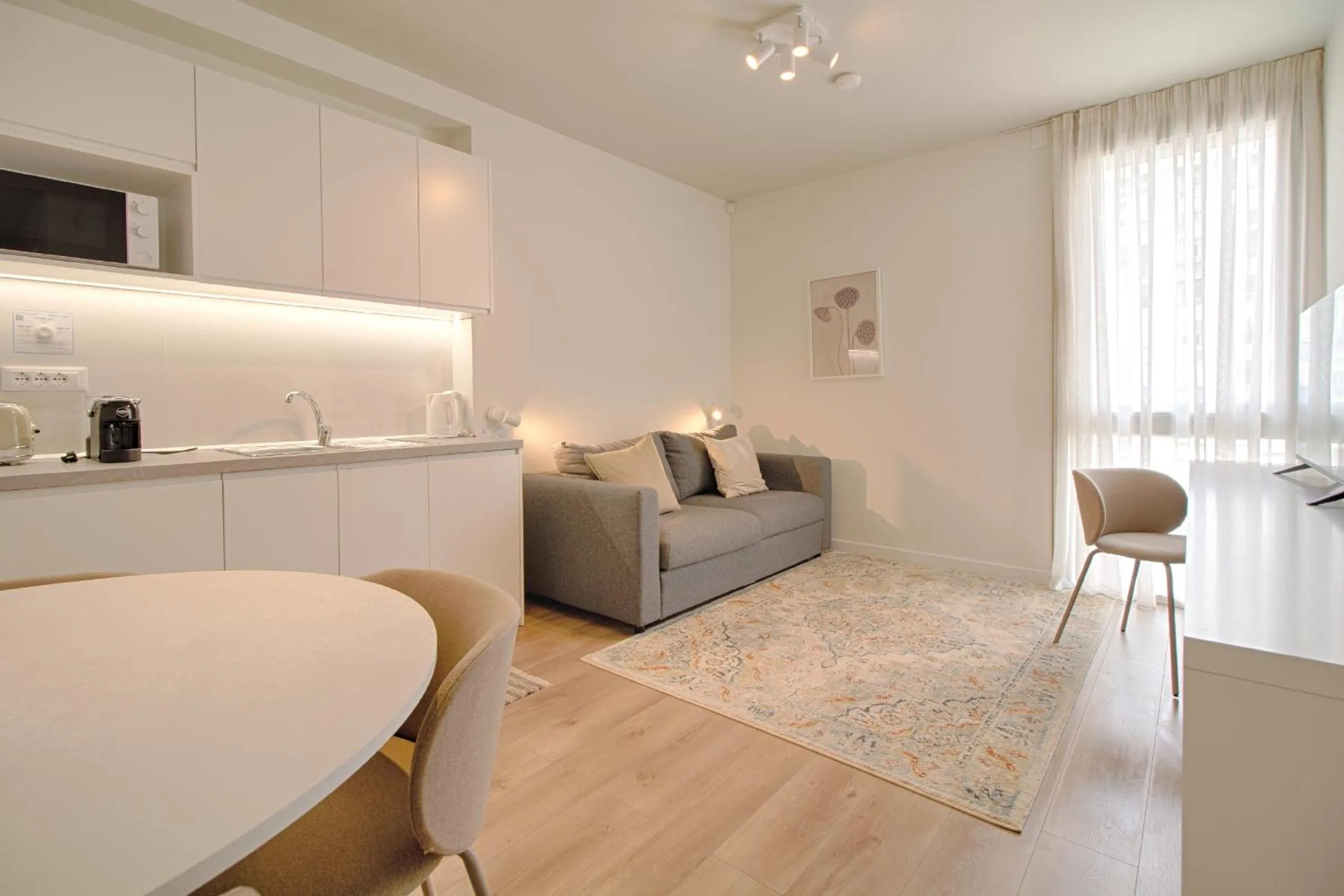 Kitchen or kitchenette in THE ROOMS - Serviced Apartments Tirana