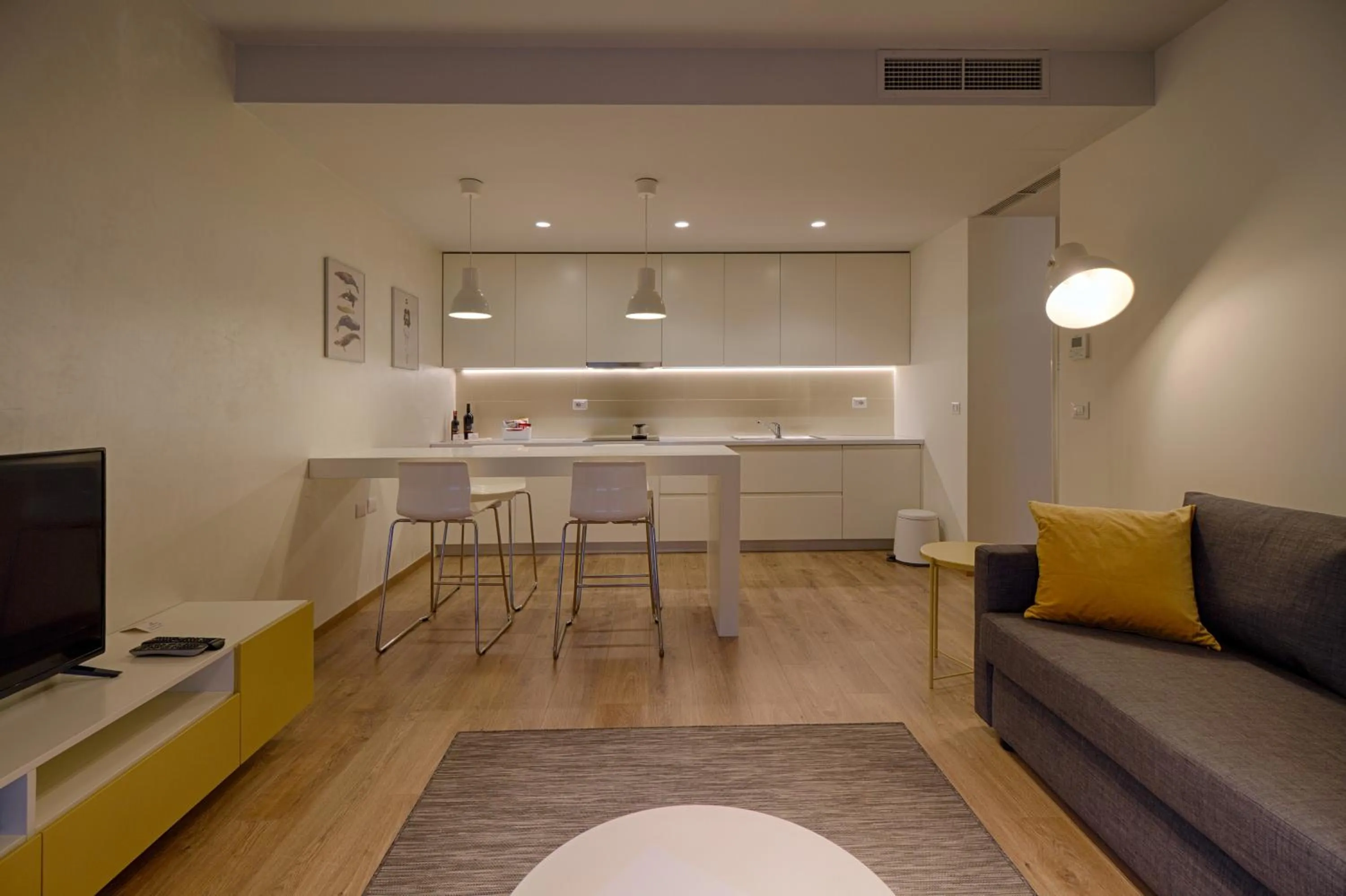 Shower in THE ROOMS - Serviced Apartments Tirana