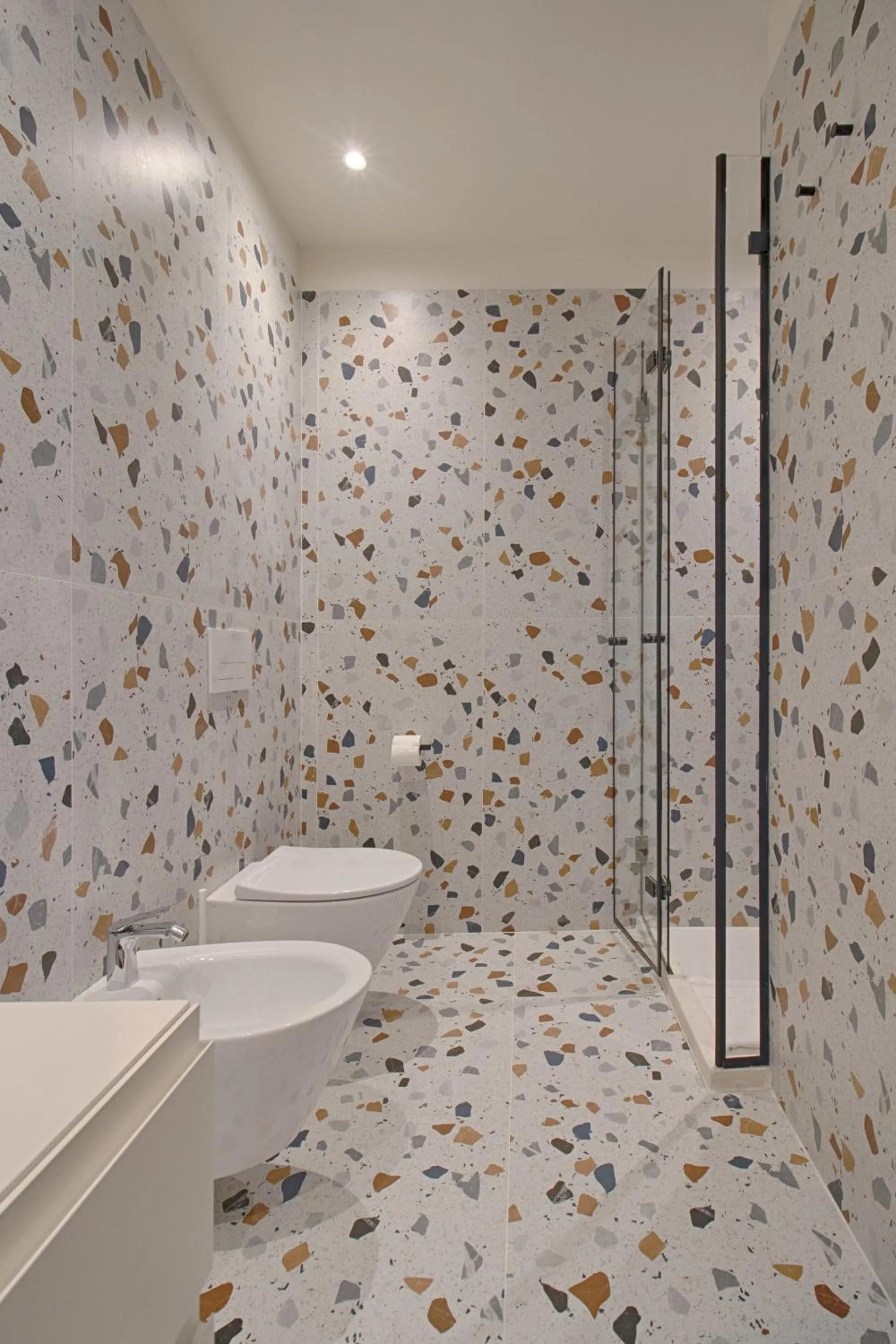 Shower in THE ROOMS - Serviced Apartments Tirana