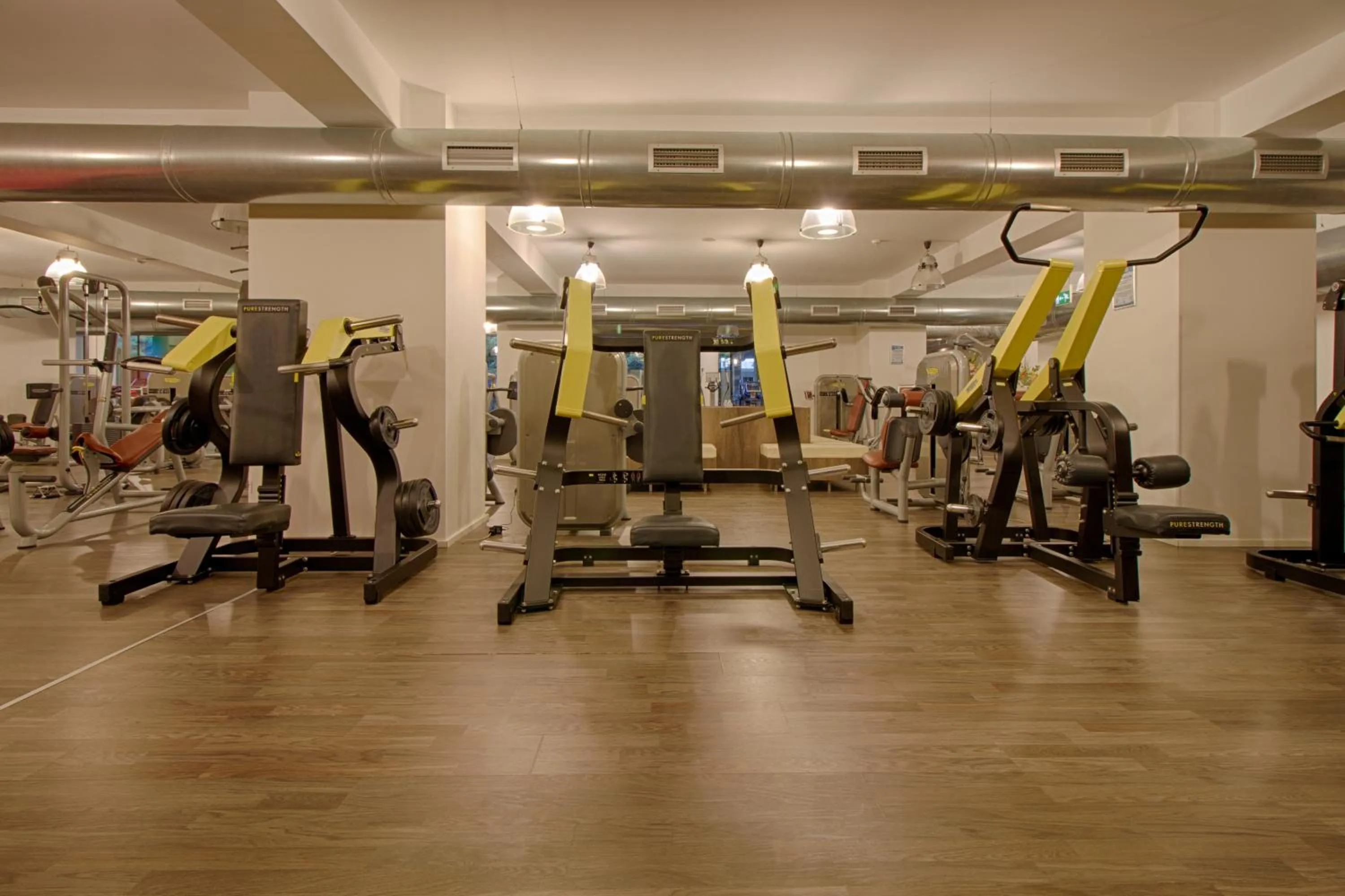 Swimming pool in THE ROOMS - Serviced Apartments Tirana