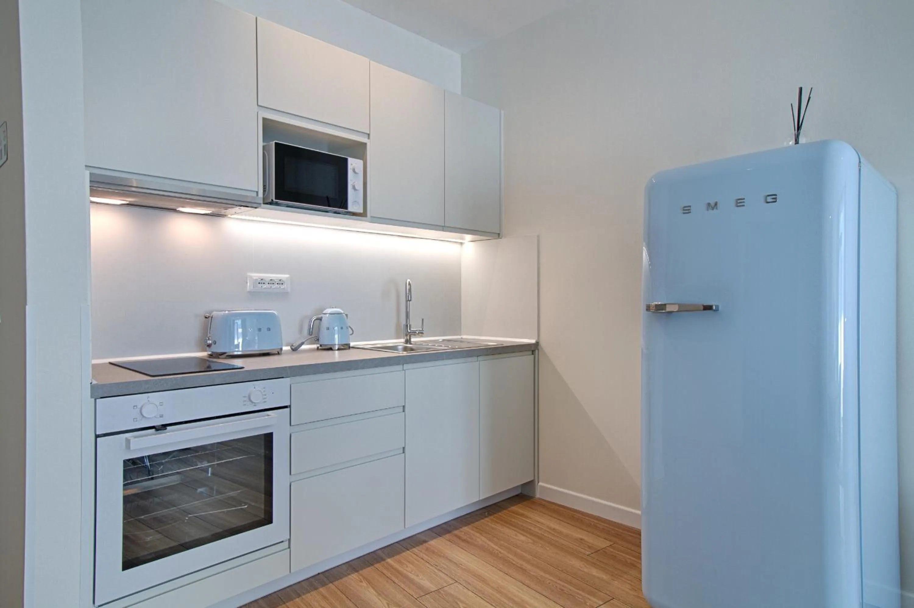 TV and multimedia in THE ROOMS - Serviced Apartments Tirana