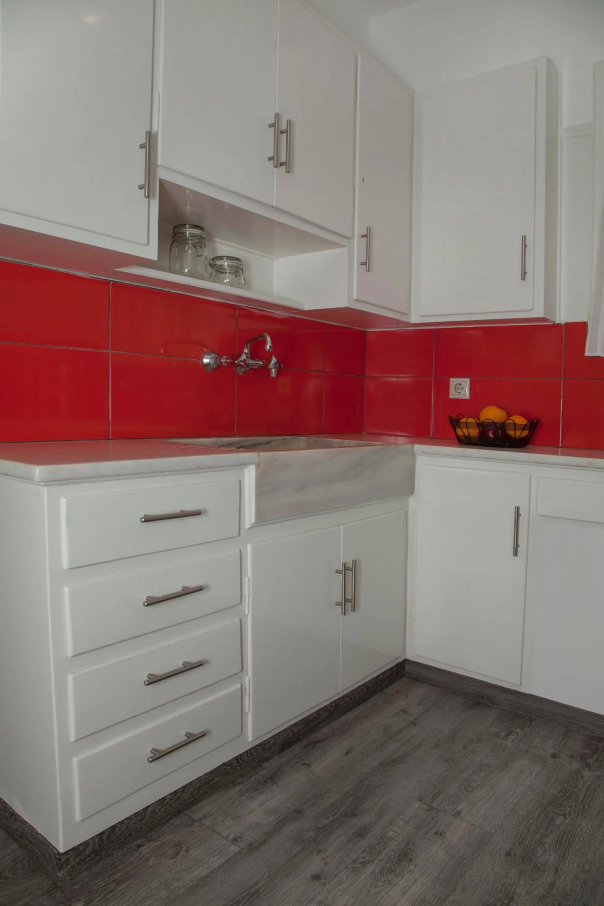 Kitchen or kitchenette in Athens Jem near the Archaeological Museum by GHH