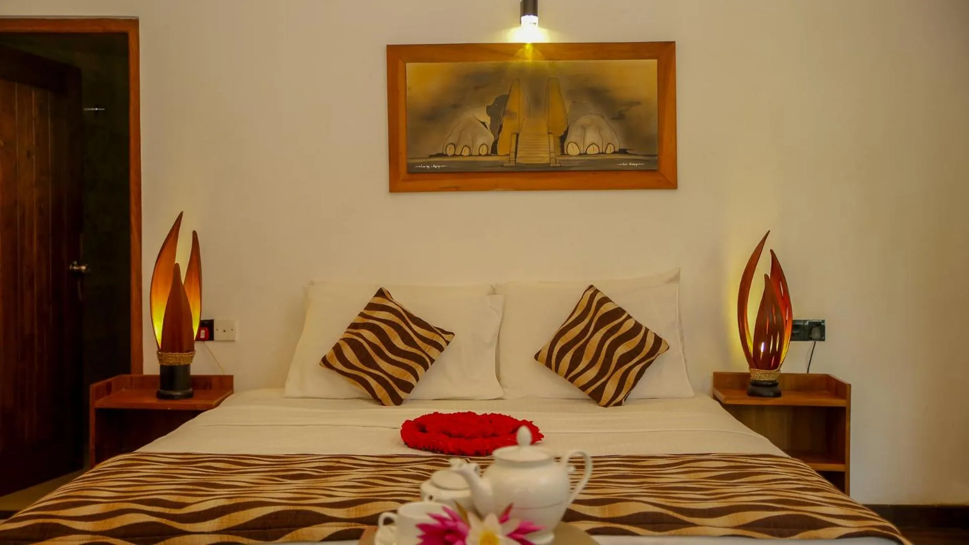 Photo of the whole room, Bed in Silver crown nature resort