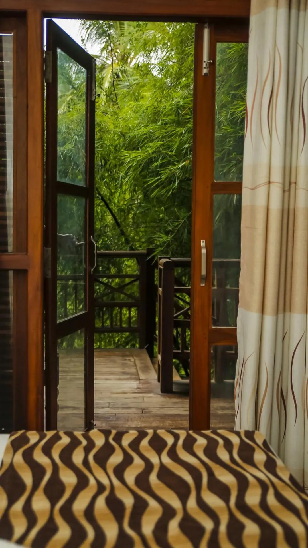 Balcony/Terrace, Bed in Silver crown nature resort