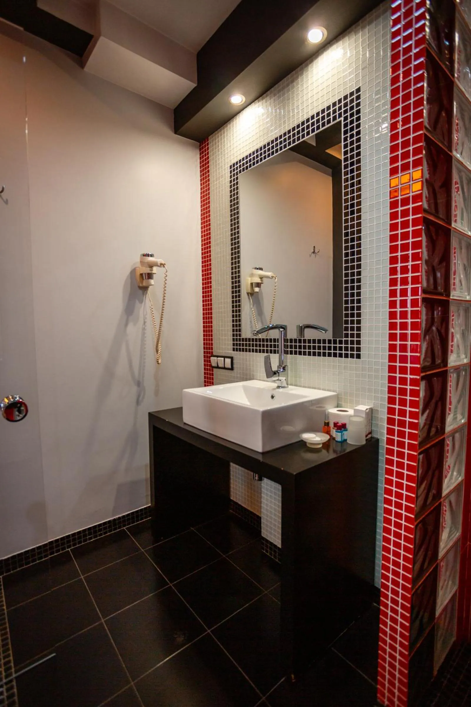 Bathroom in Piazza Boutique Hotel