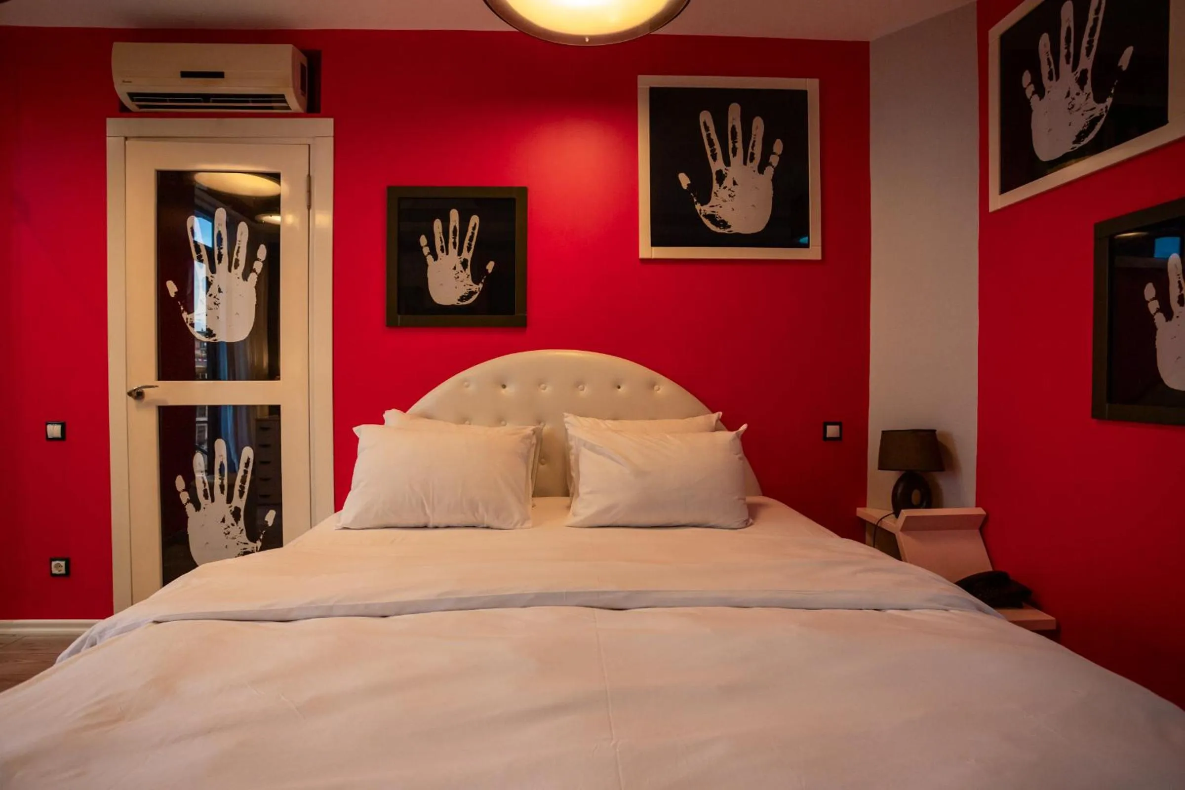 Bed in Piazza Boutique Hotel