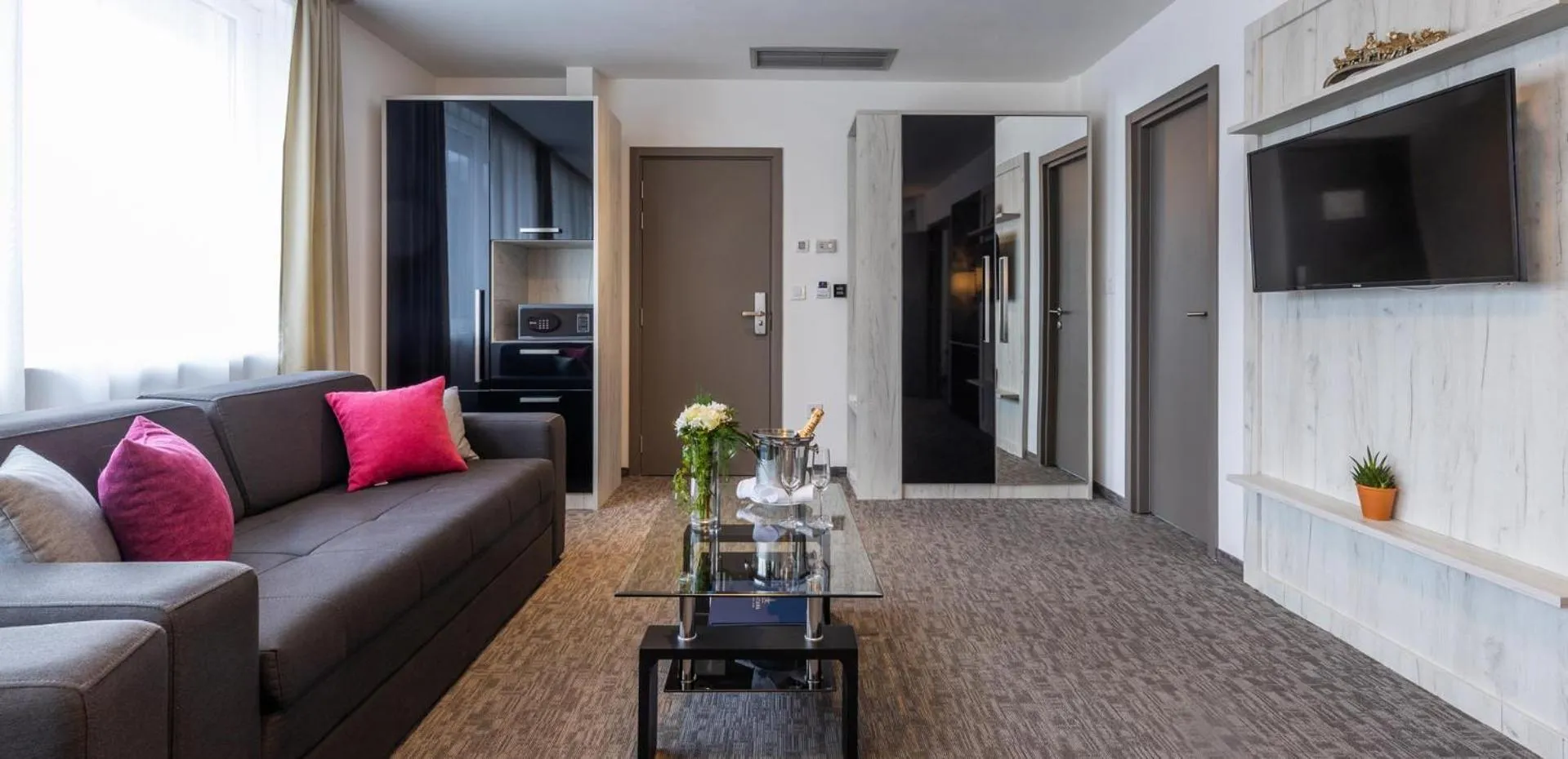 Living room in Hotel Fontana Vrnjačka Banja