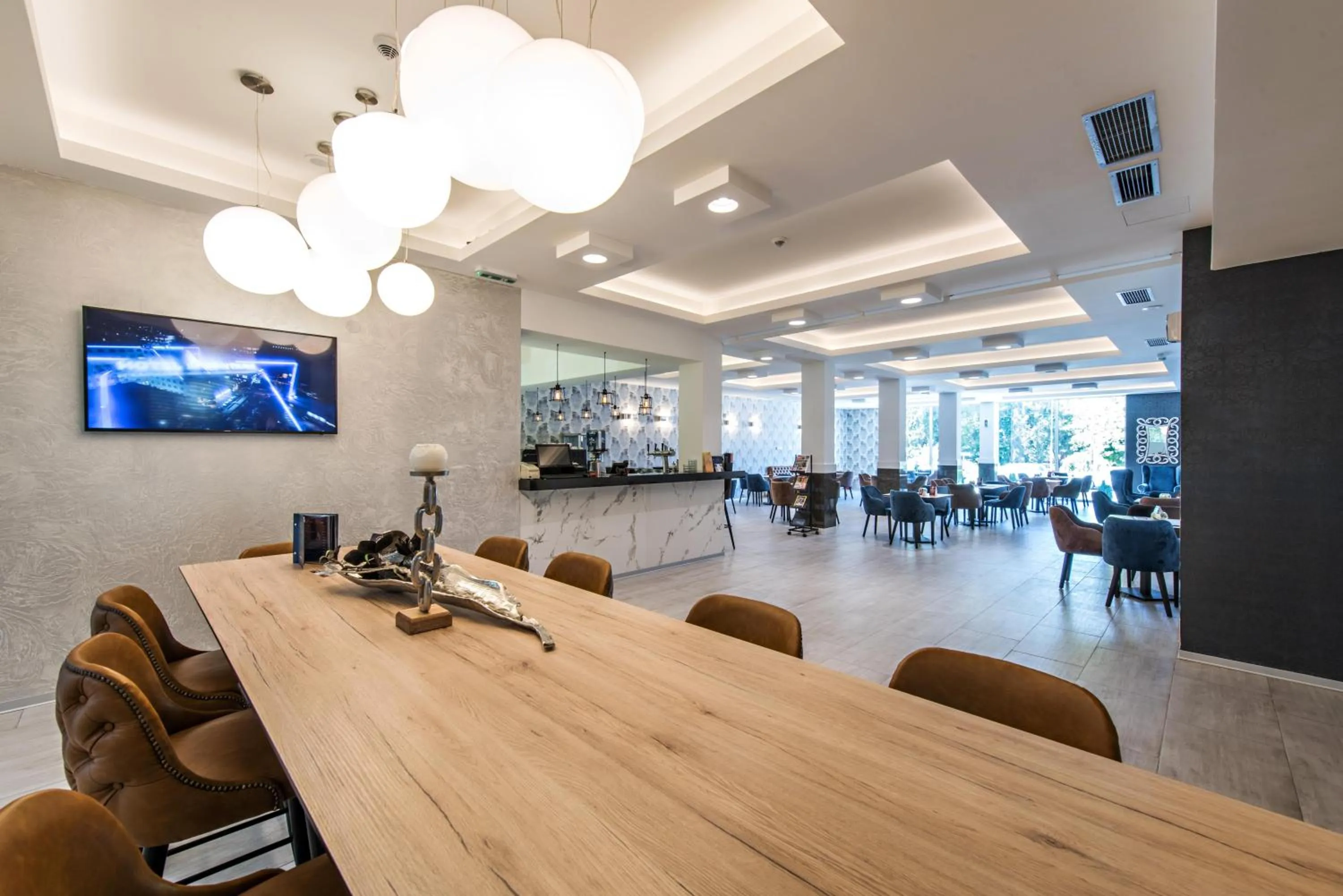 Lounge or bar in Hotel Fontana Vrnjačka Banja