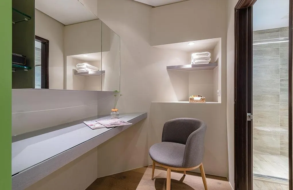 Decorative detail in Night Home