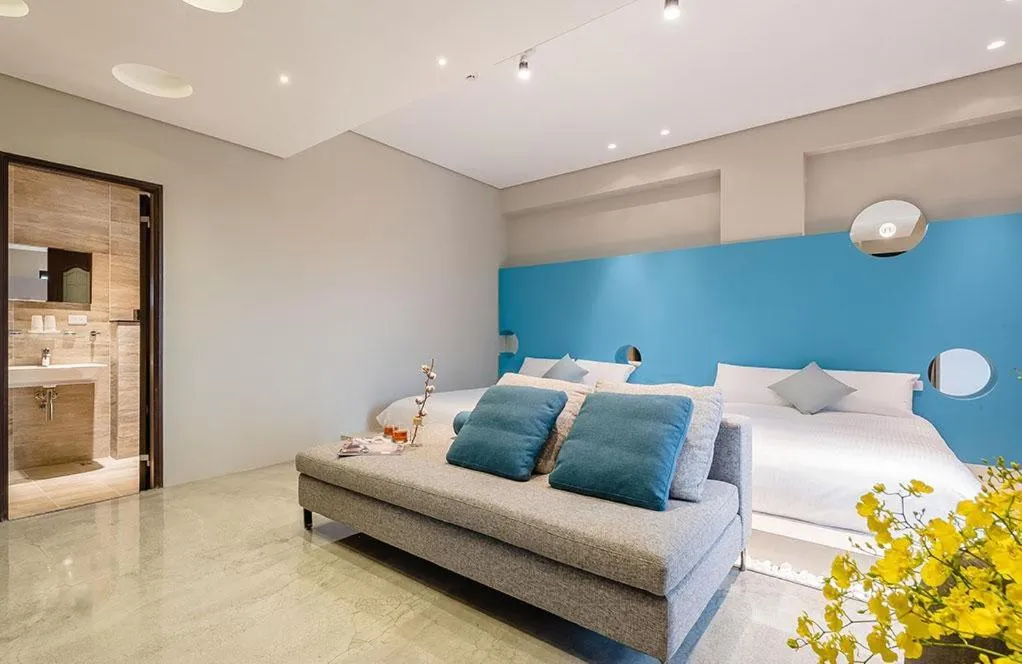 Decorative detail, Bed in Night Home