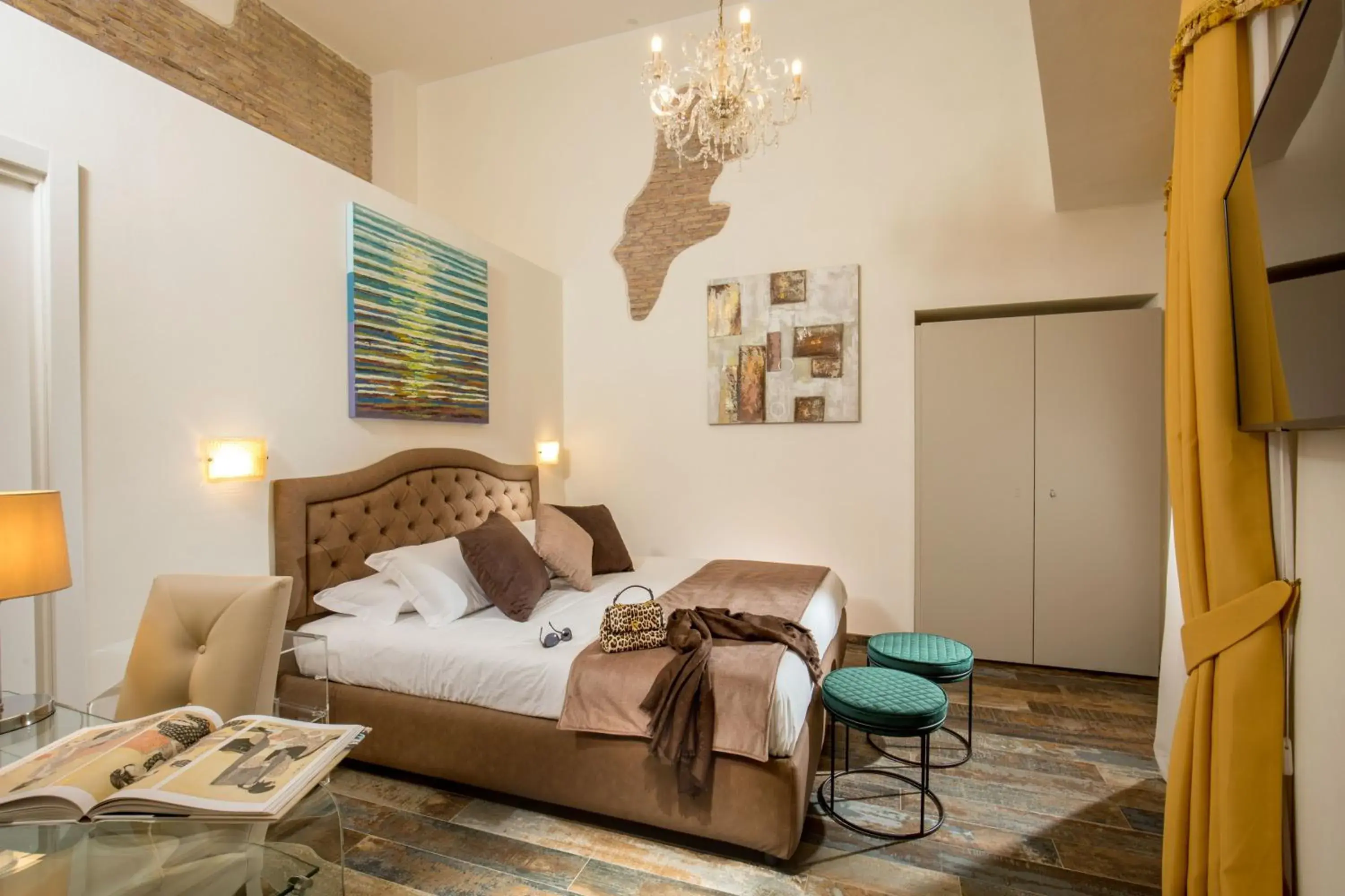 Suite in Guesthouse MySuiteTower Pantheon Suite in Guesthouse MySuiteTower Pantheon