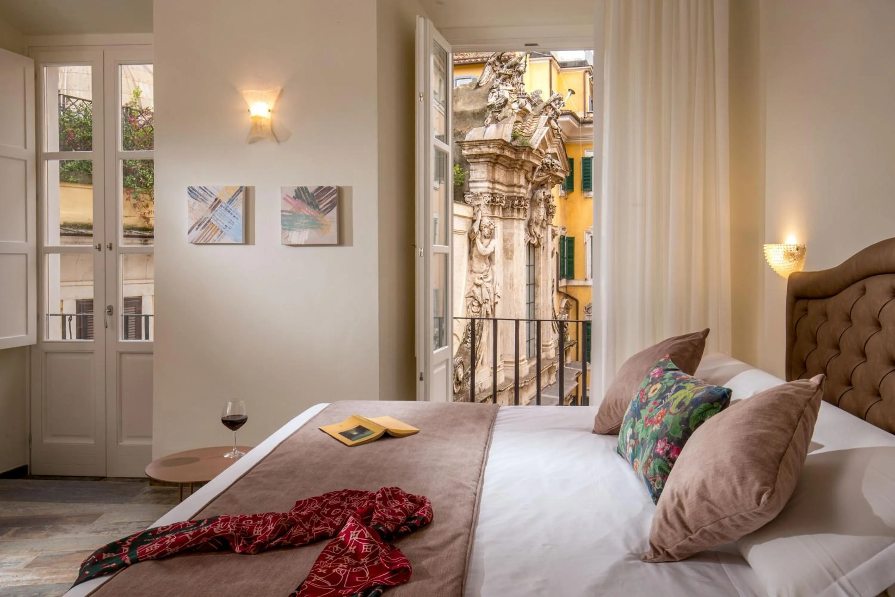 Bed in Guesthouse MySuiteTower Pantheon