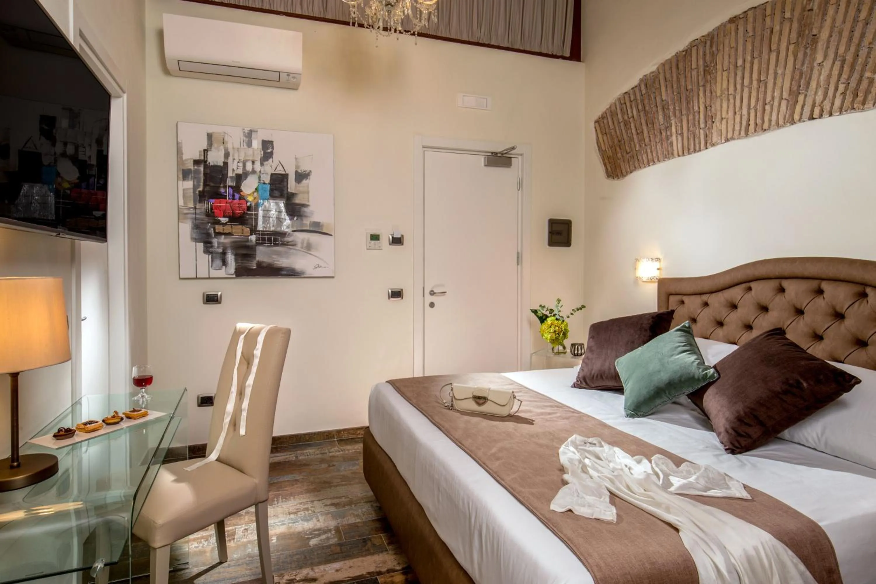 Bed in Guesthouse MySuiteTower Pantheon