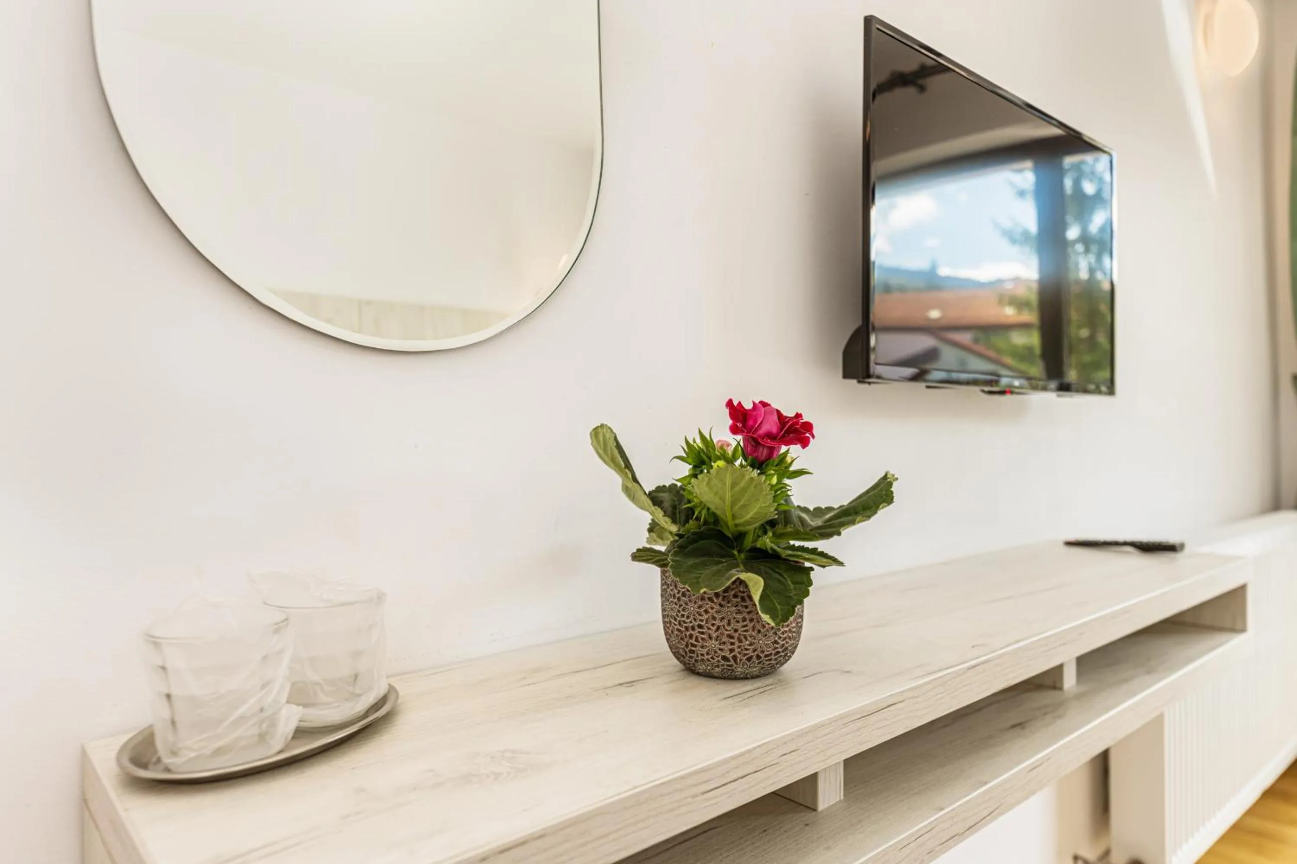 TV and multimedia in Pensiunea Hilltop