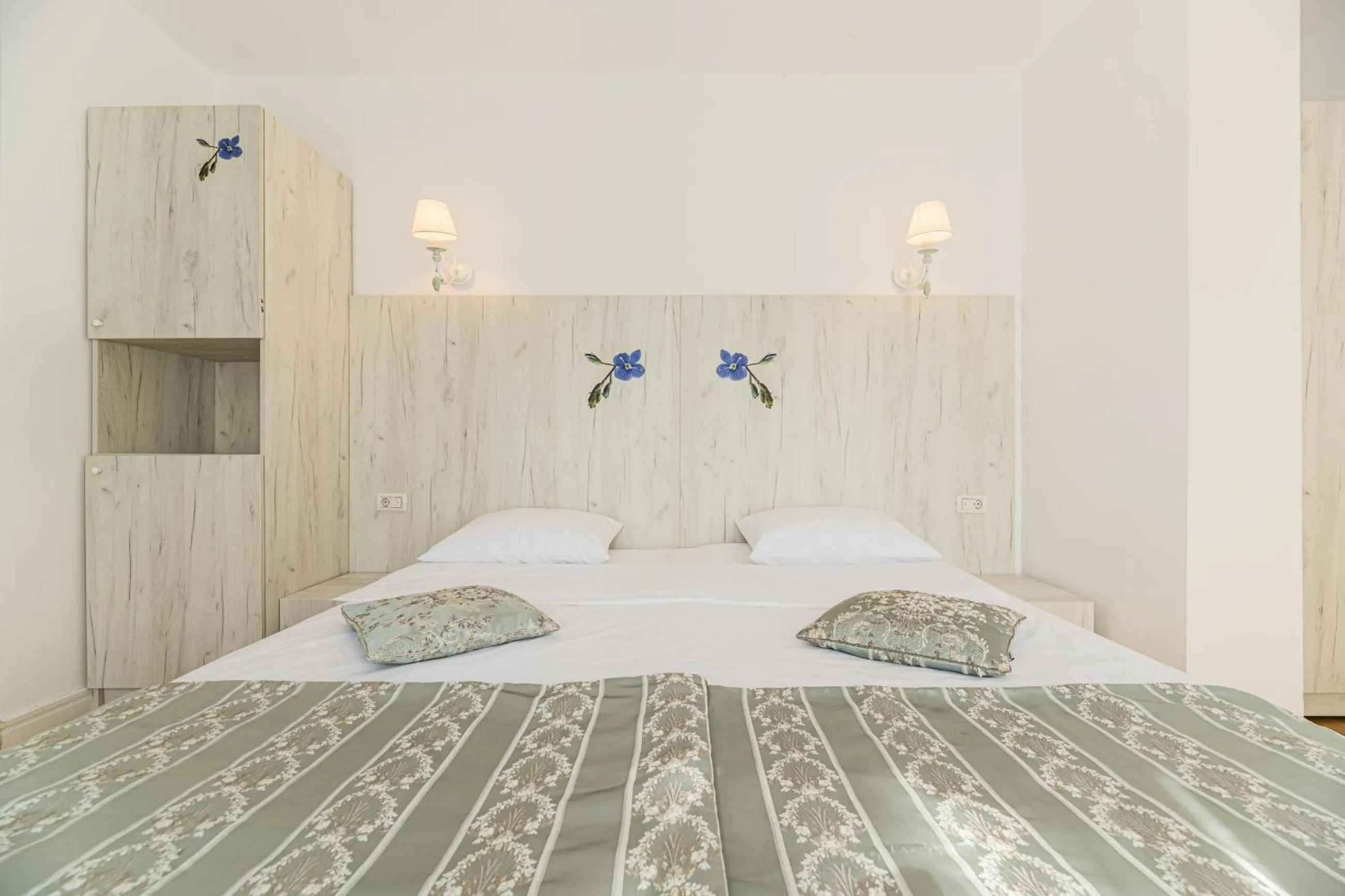 Bed in Pensiunea Hilltop