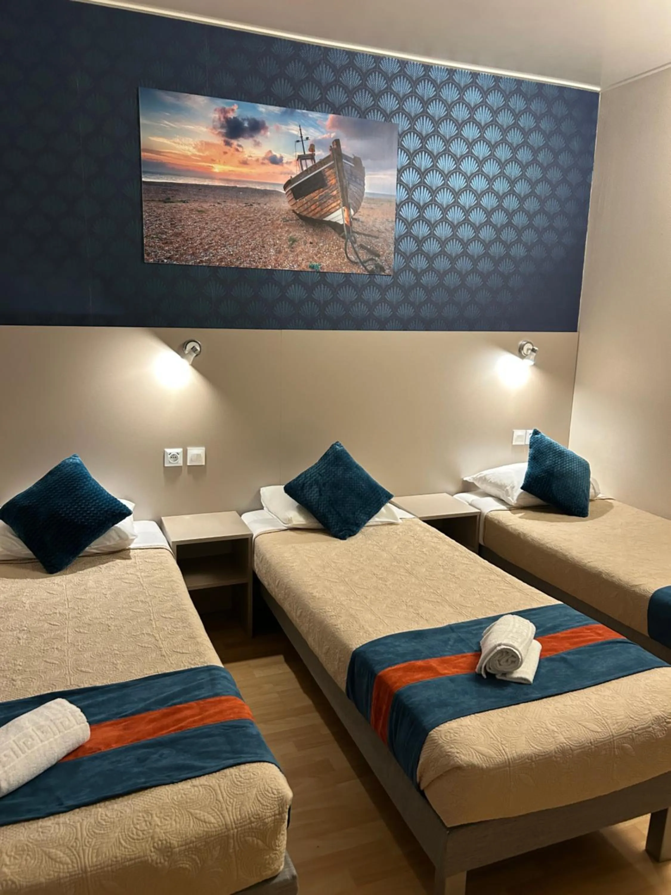 Bed in Hotel de Normandie