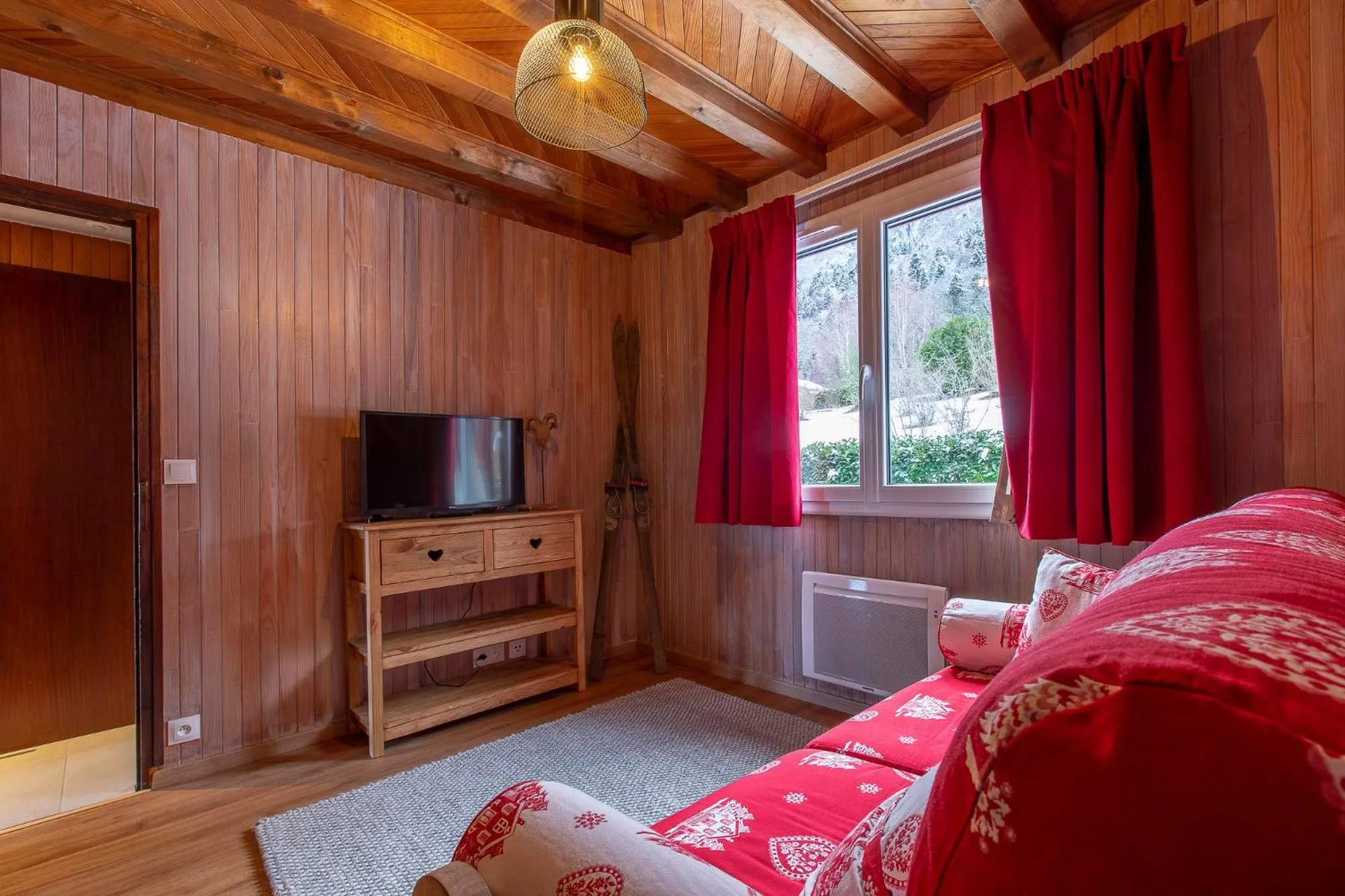 TV and multimedia, Bed in Le Catarina