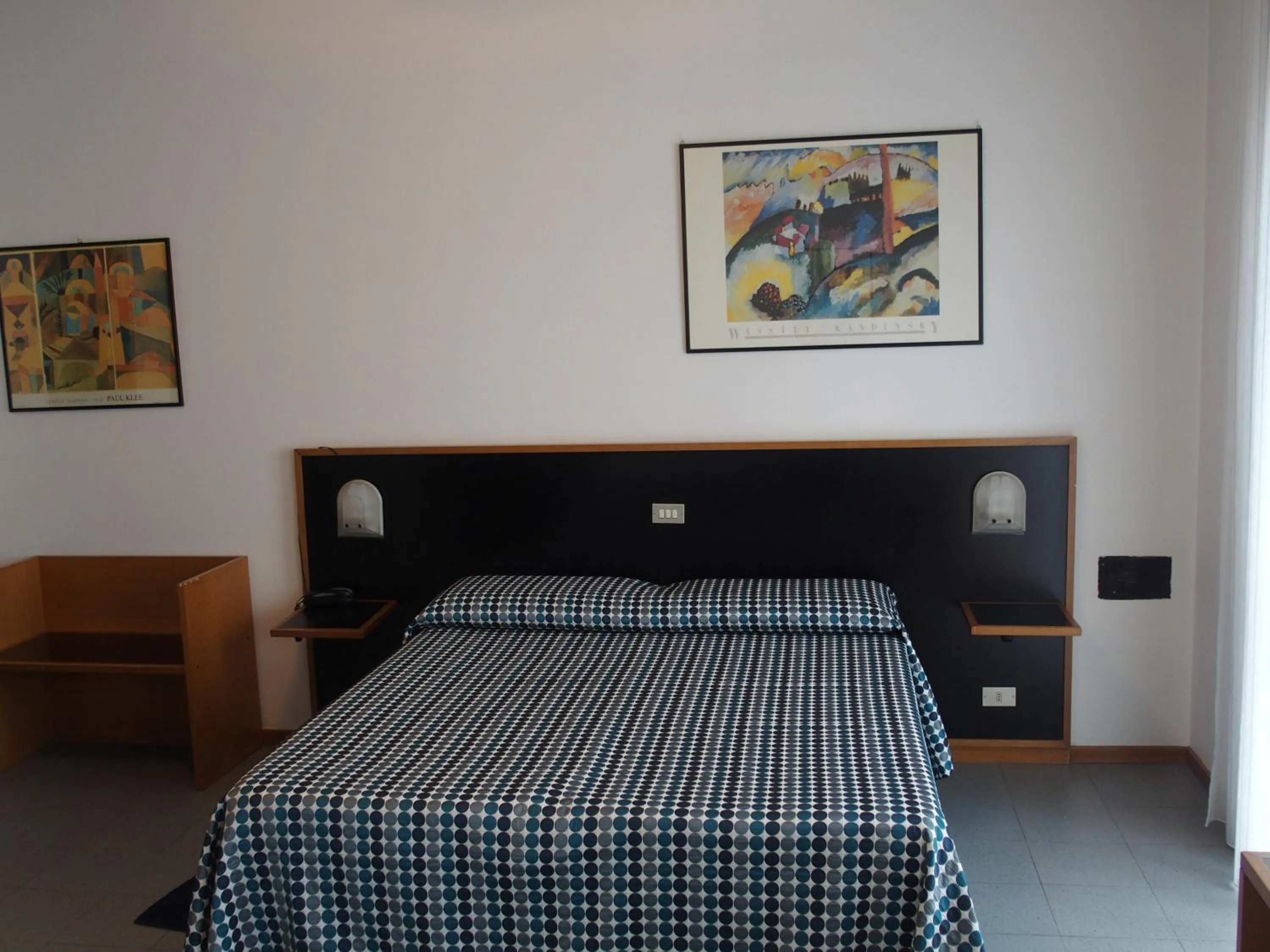 Photo of the whole room, Bed in Hotel Eden