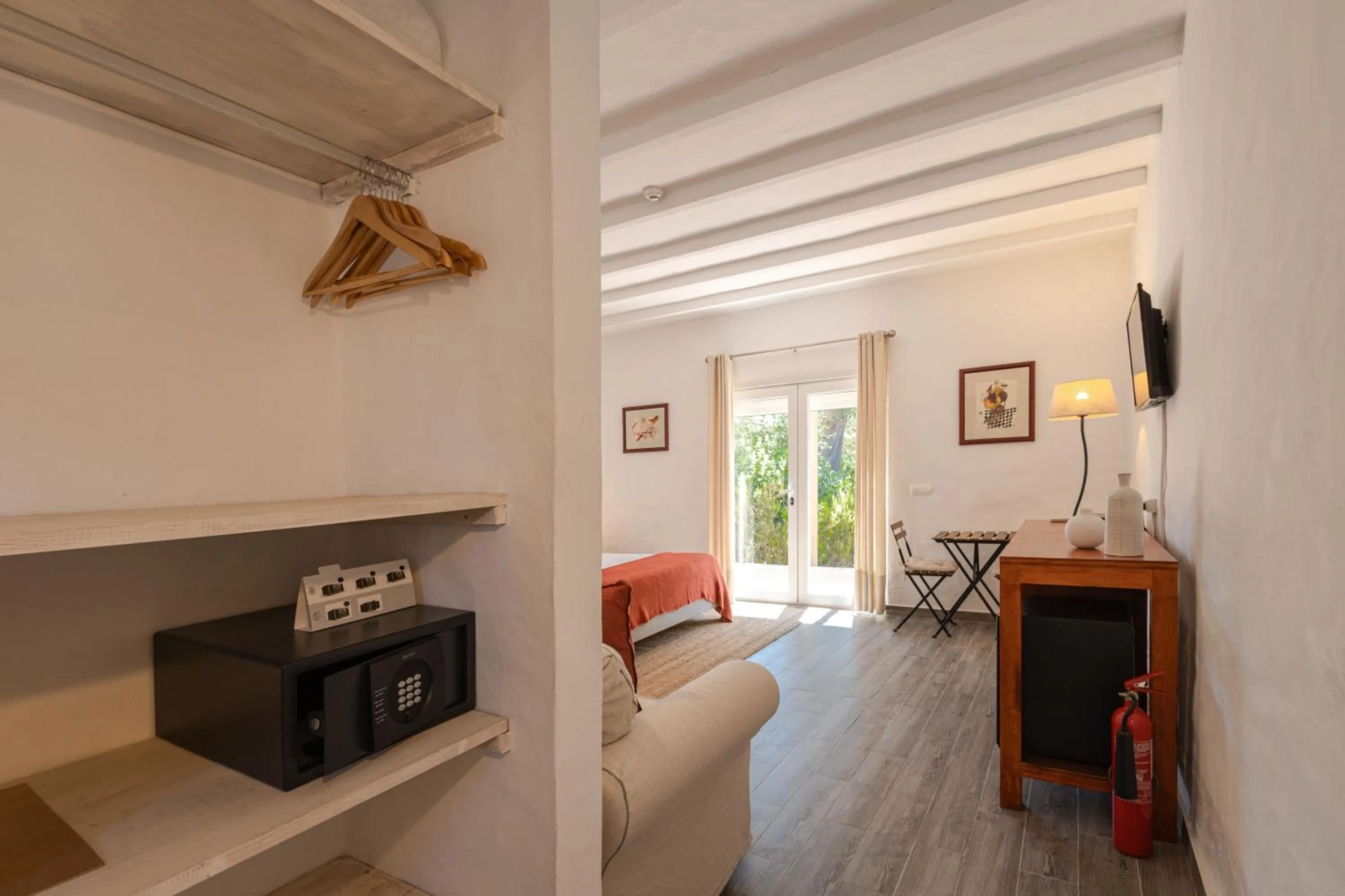 TV and multimedia in Casa das Cegonhas