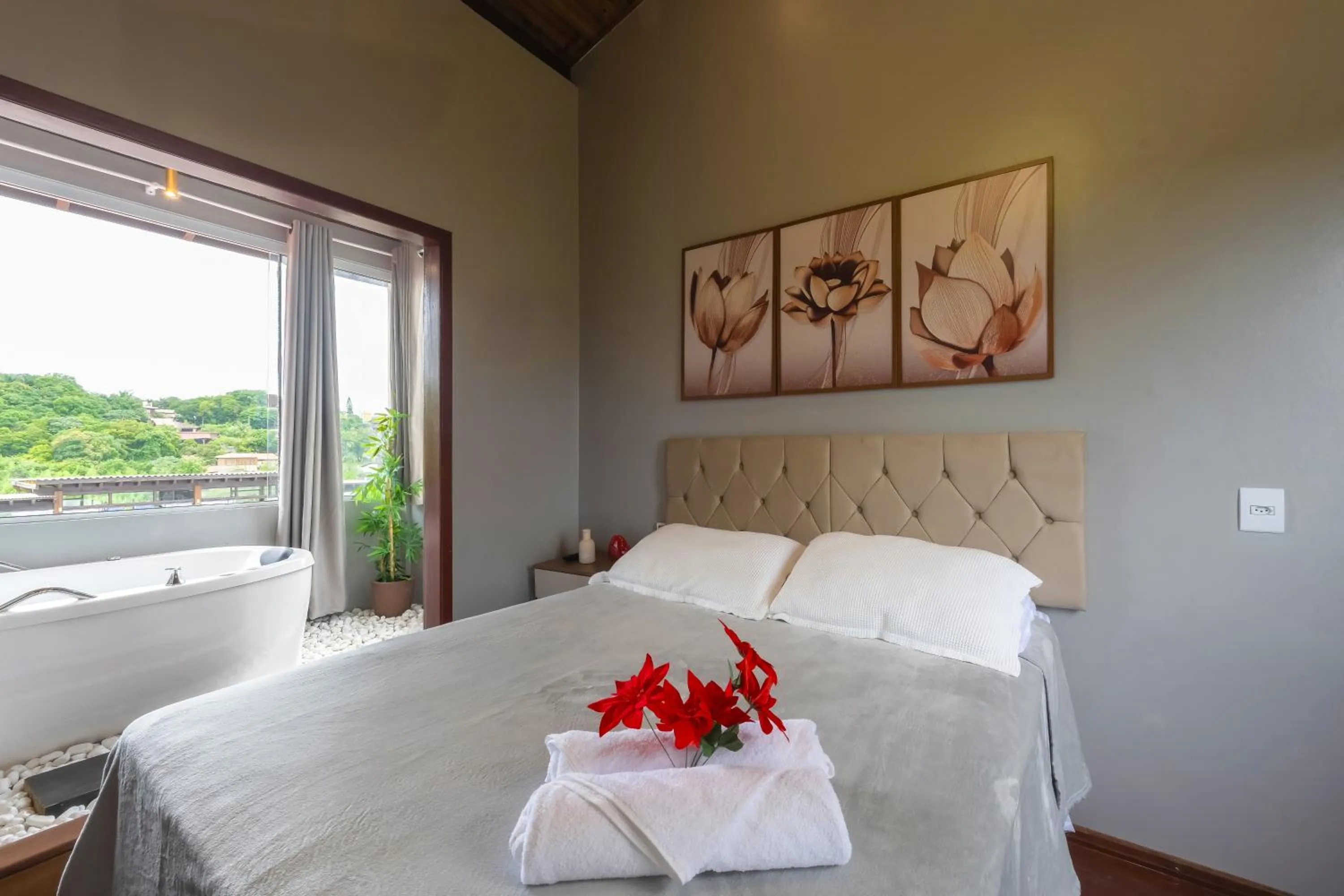 Bed in Pousada Natribus Rosa