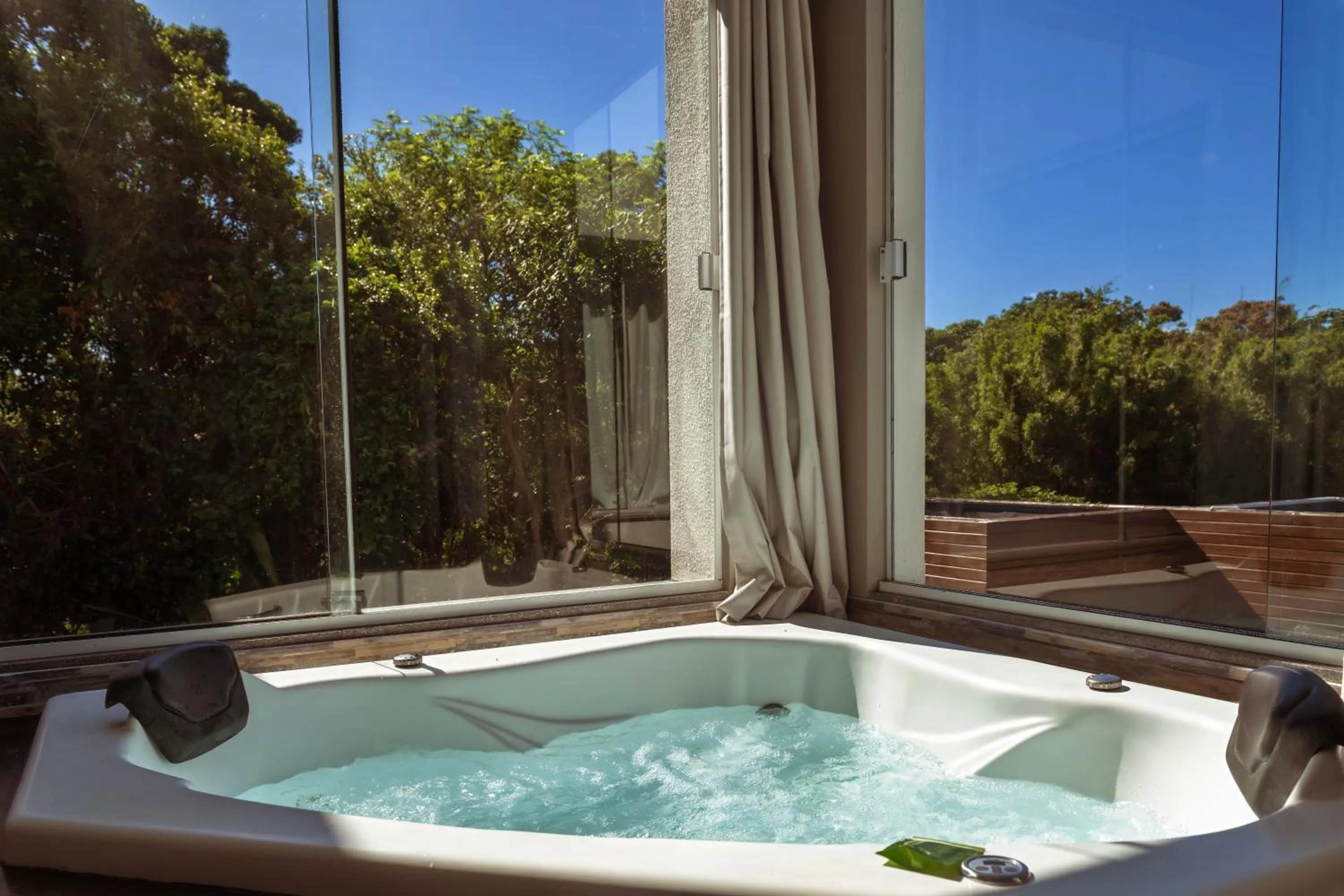 Hot Tub in Pousada Natribus Rosa