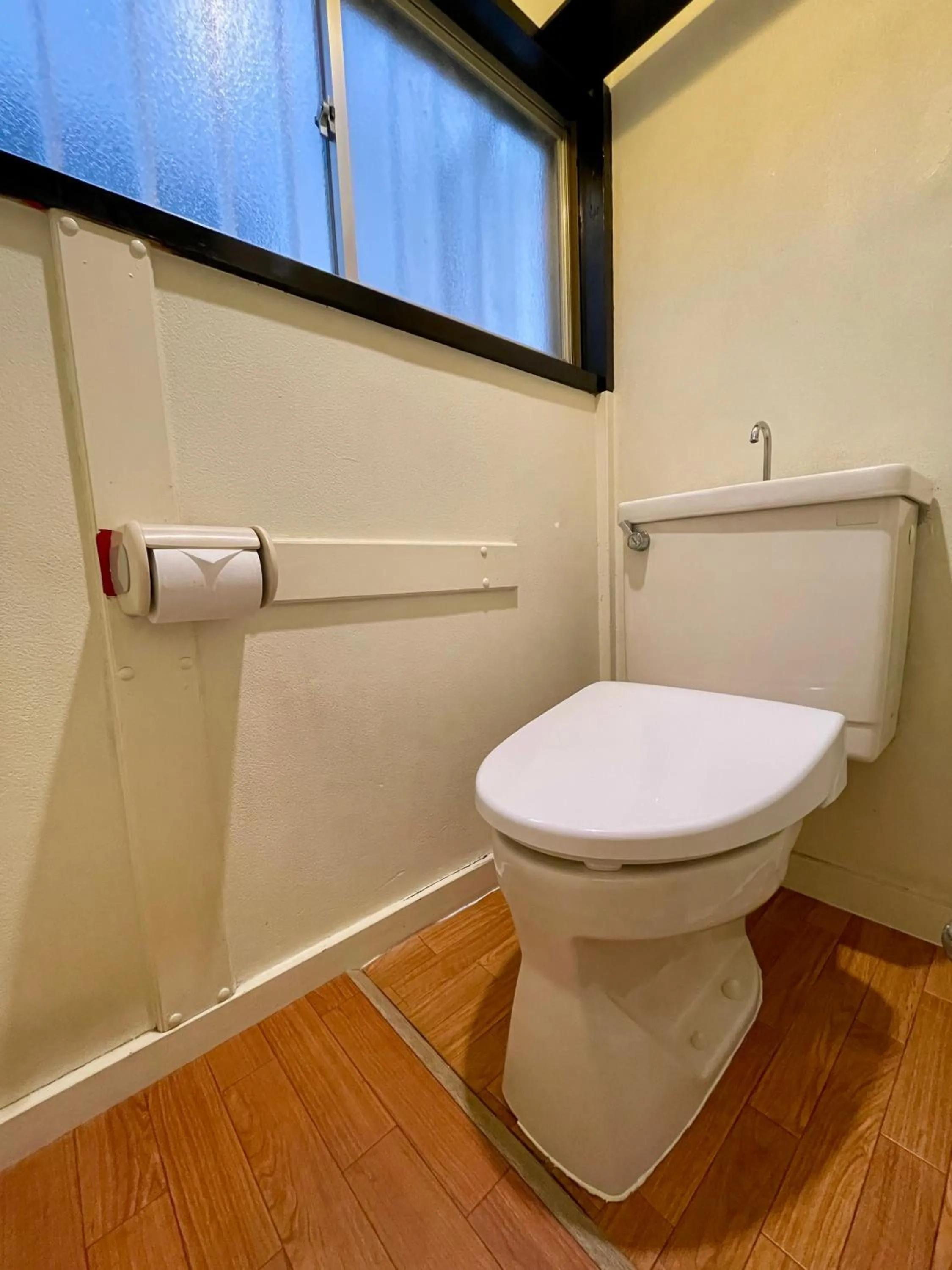 Toilet in Nomad Hostel Classic