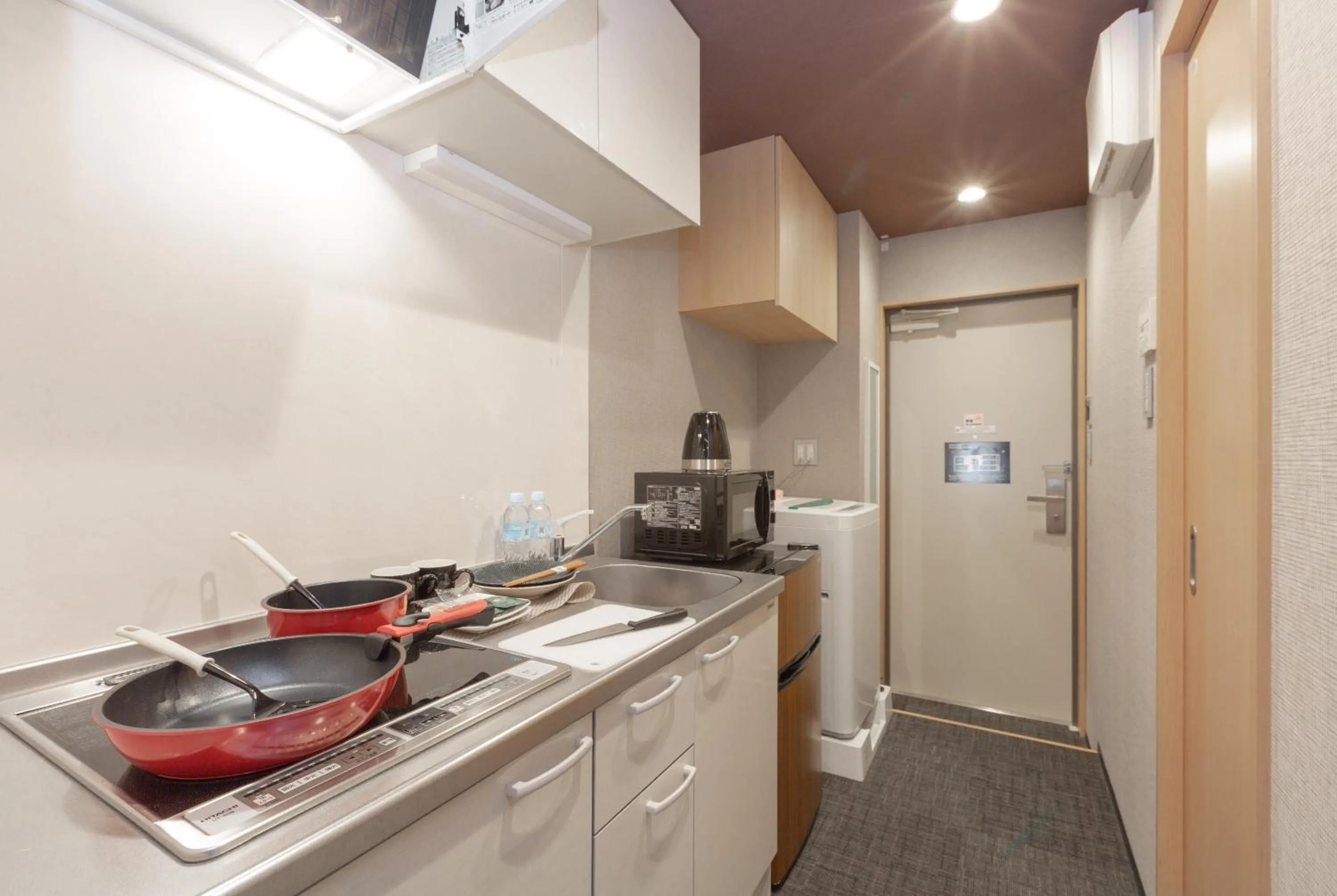 Kitchen or kitchenette in Stay SAKURA Kyoto Kiyomizu Gojo