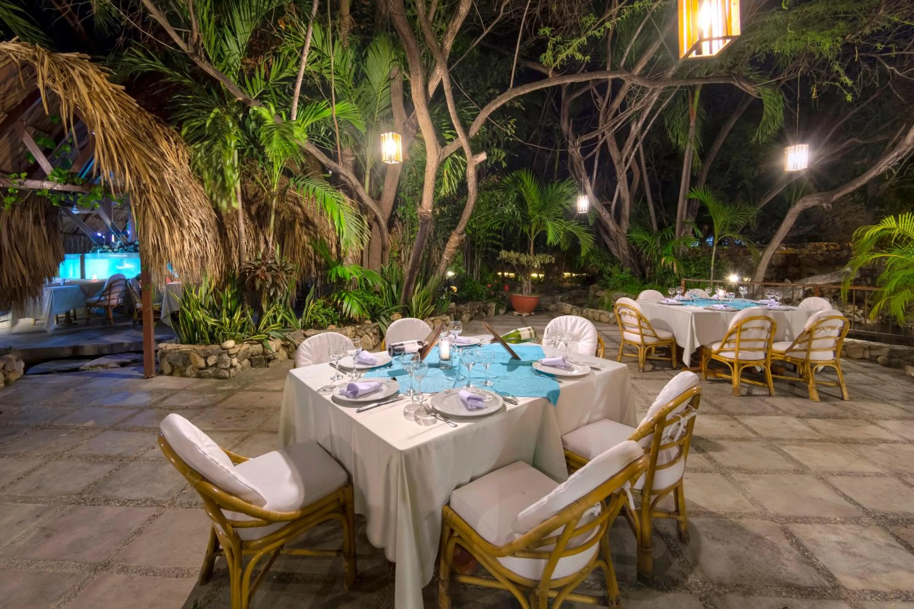 Restaurant/places to eat in Hotel Irotama Lago