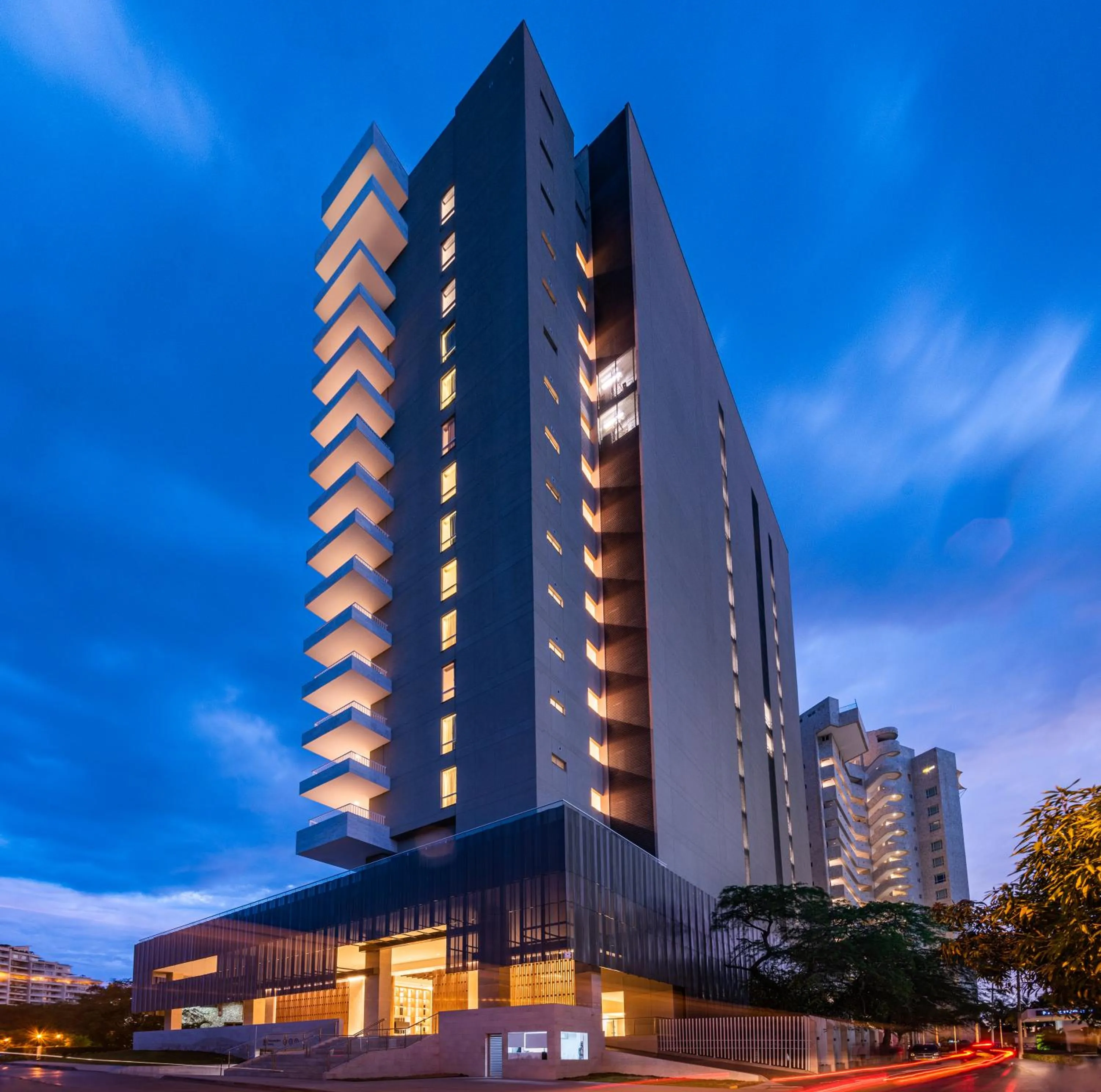 Property building in Hotel Irotama Lago