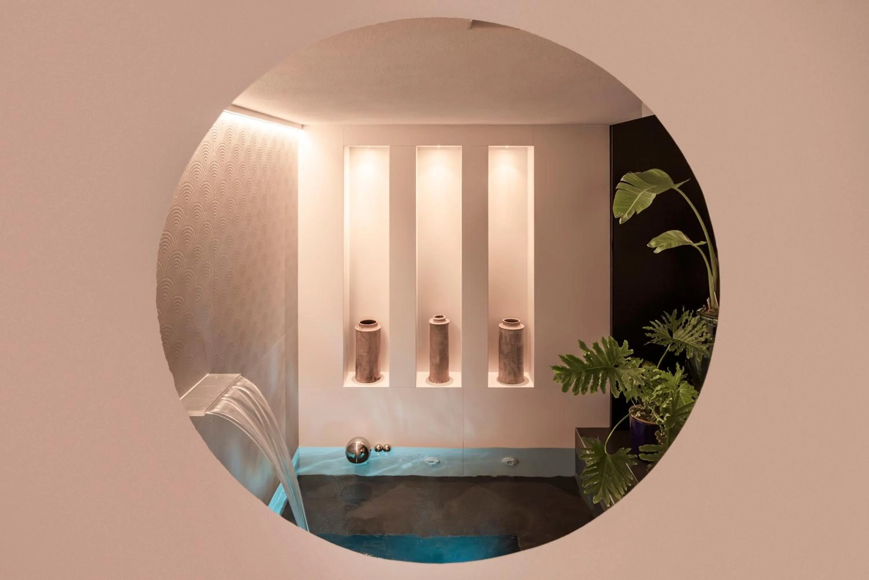 Pool view in Palazzo Biancofiore, suites & rooftop Ostuni