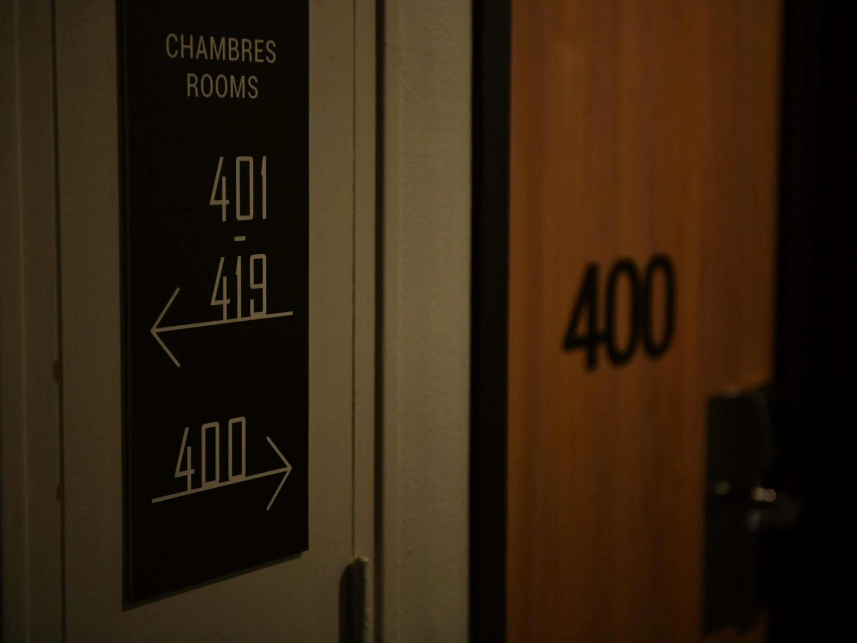 Bedroom in ibis Chateauroux