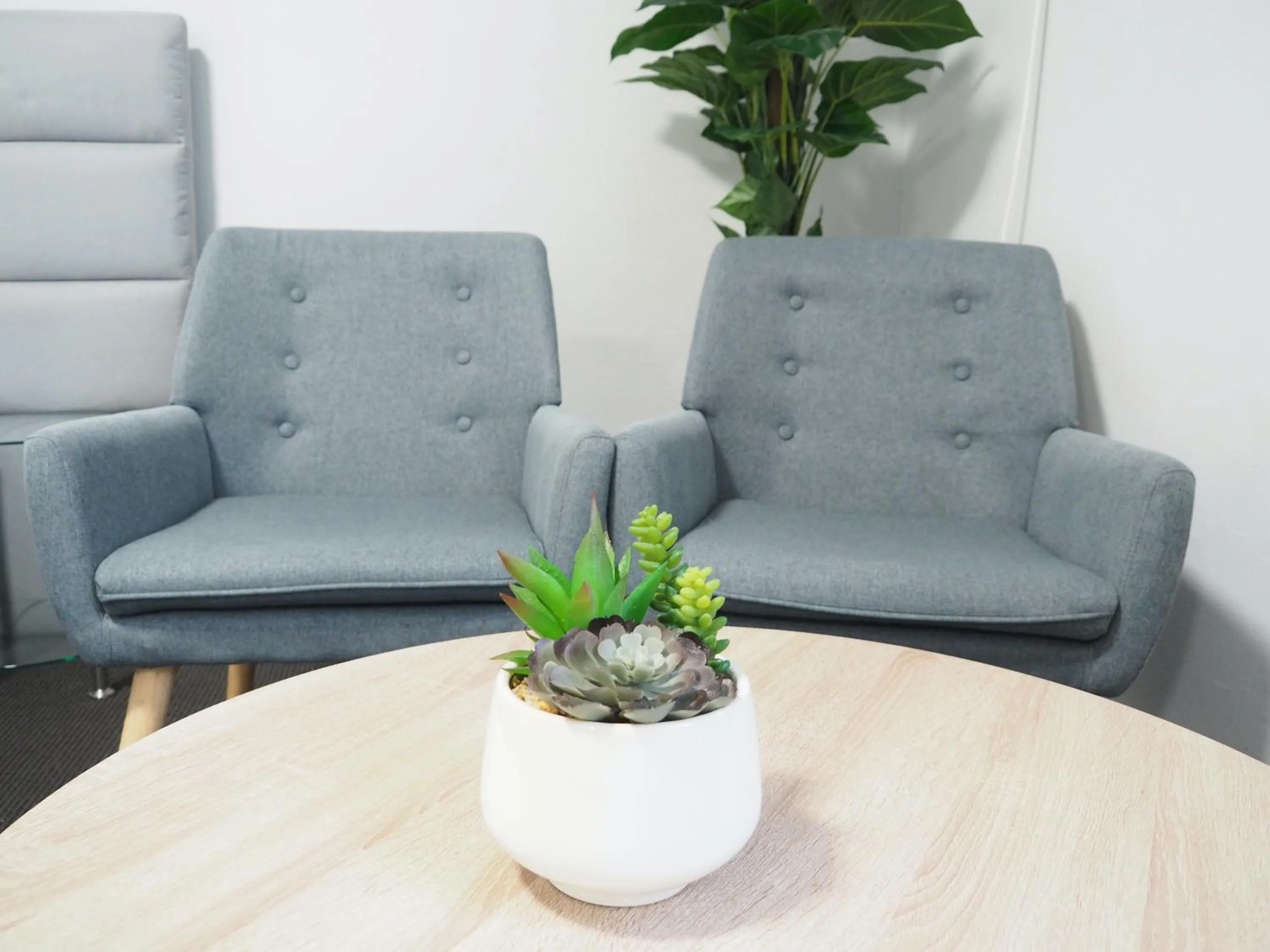 Seating area in The Esplanade Motel