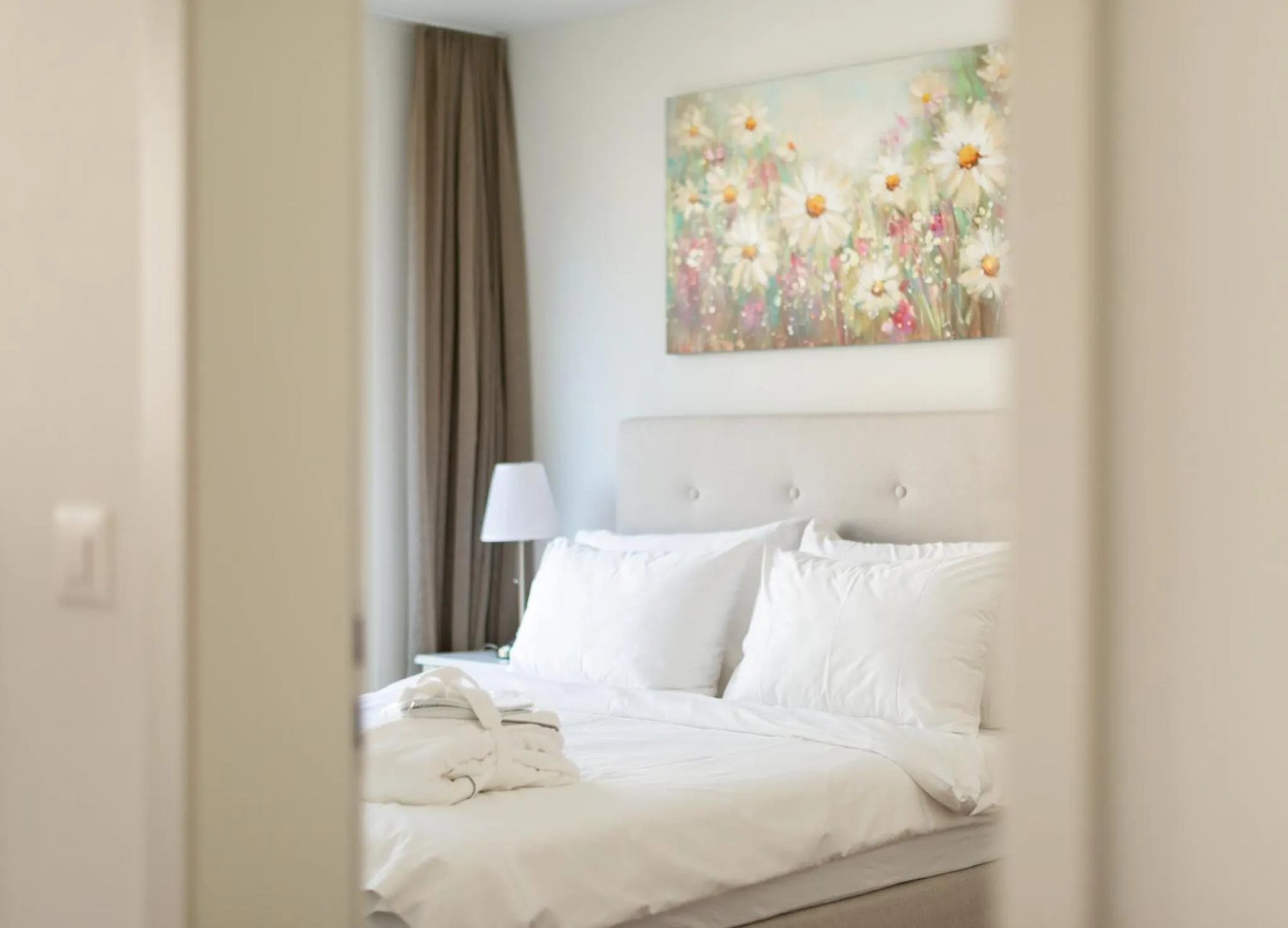 Bed in Swiss Hotel Apartments - Interlaken