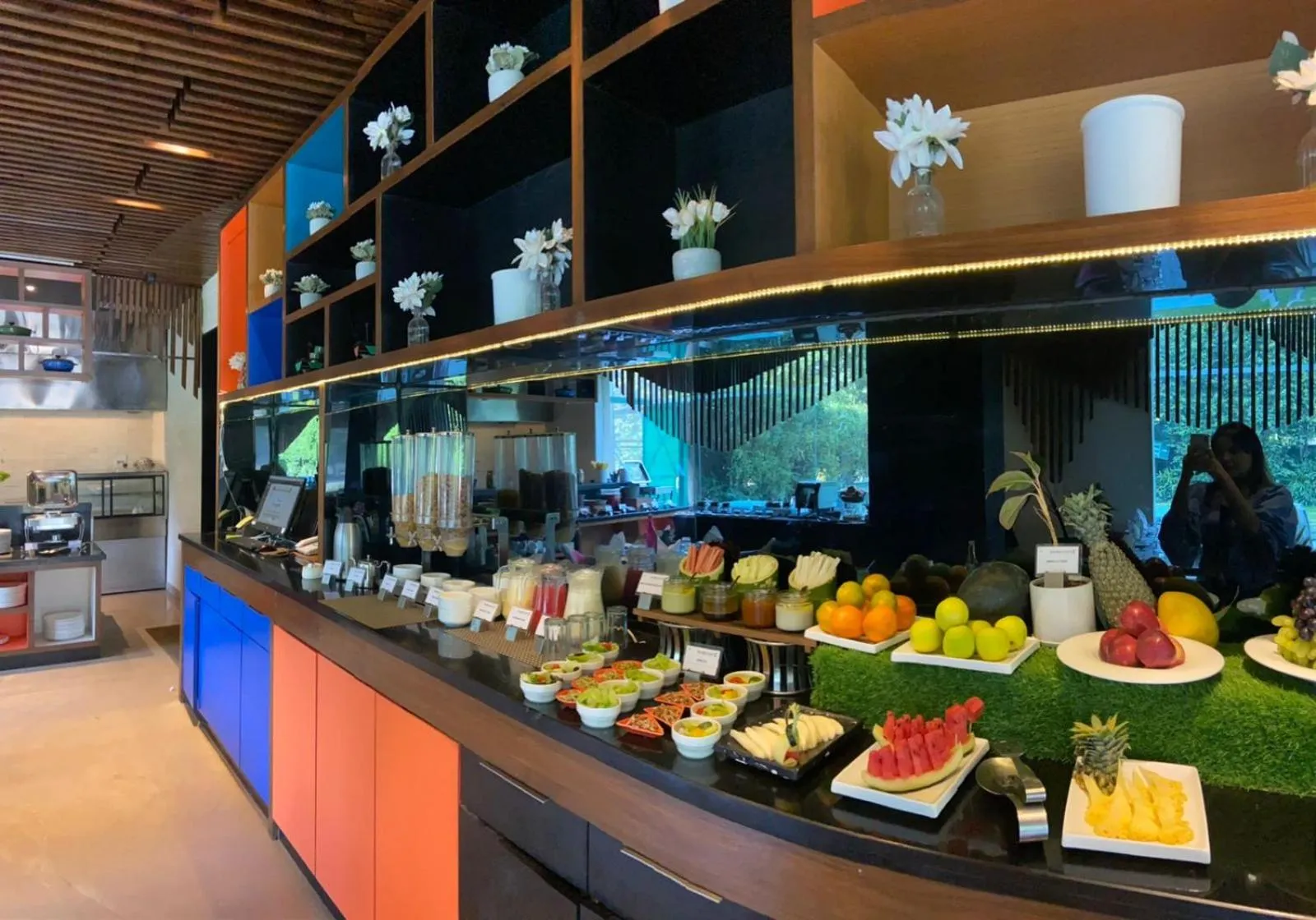 Food in Golden Tulip City Centre Gurgaon