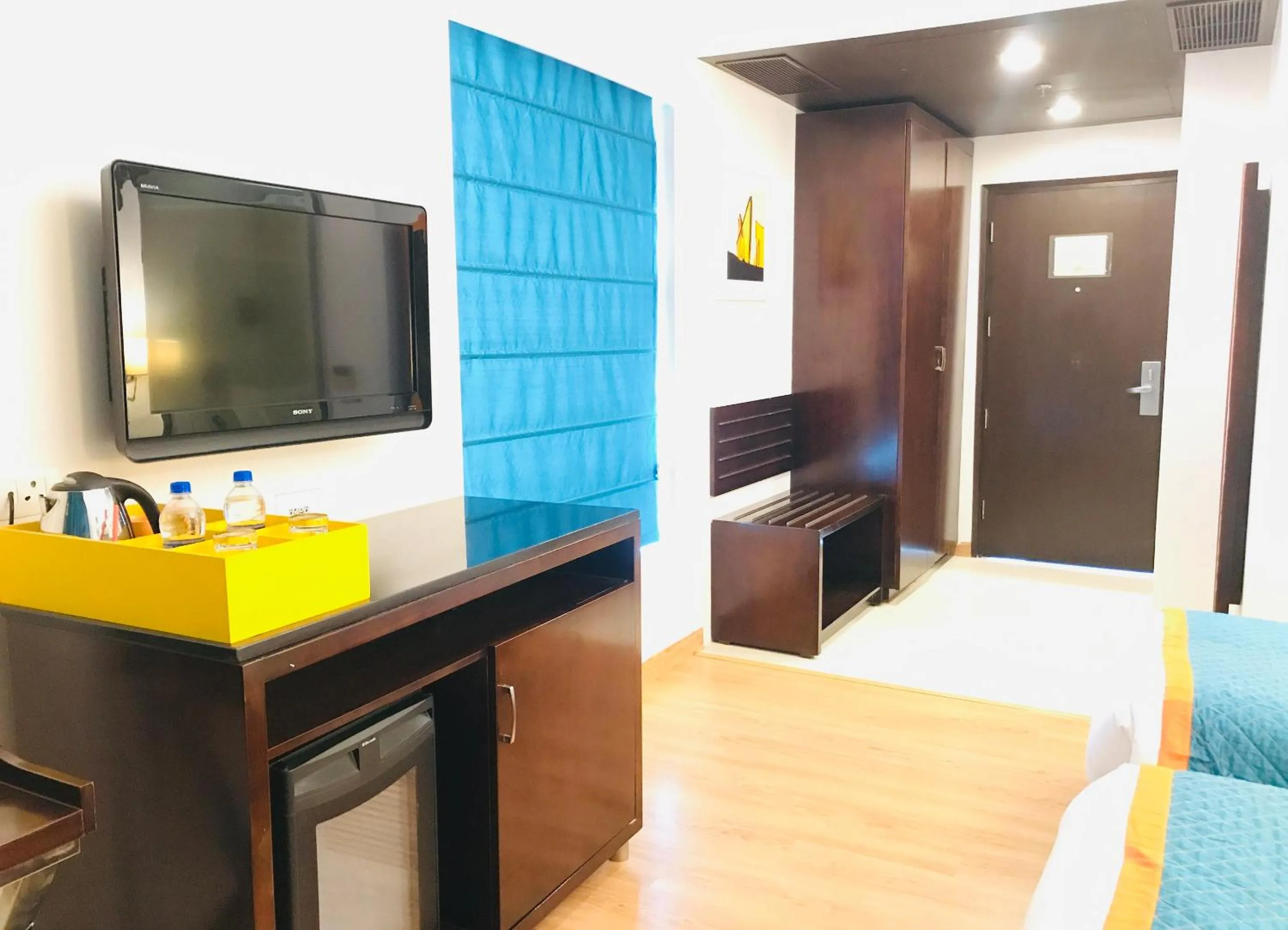 TV and multimedia, Bed in Golden Tulip City Centre Gurgaon