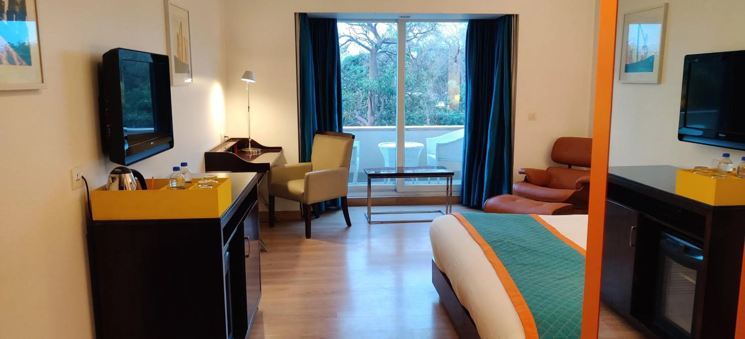 Coffee/tea facilities in Golden Tulip City Centre Gurgaon