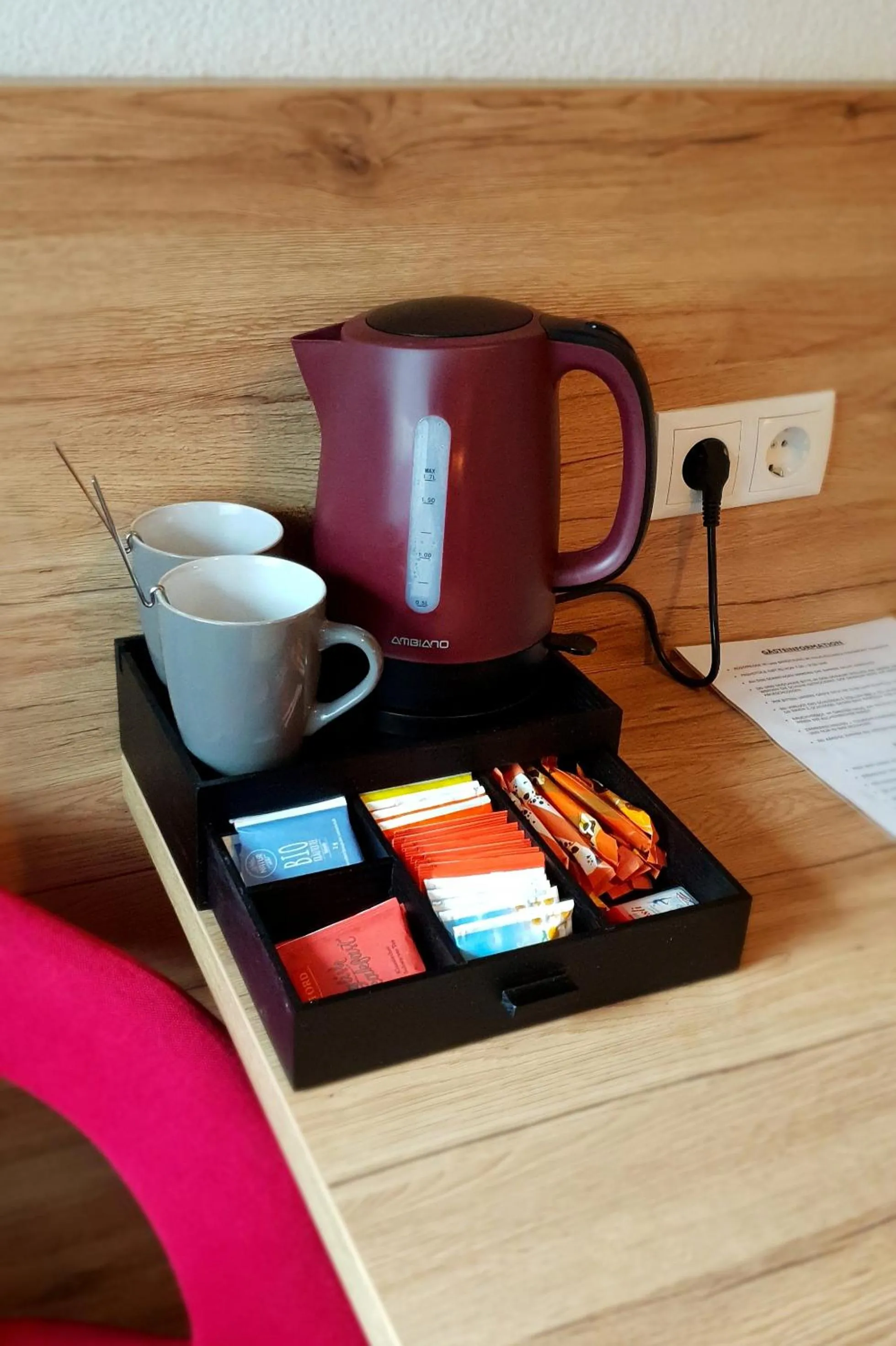 Coffee/tea facilities in Haus Felsneck
