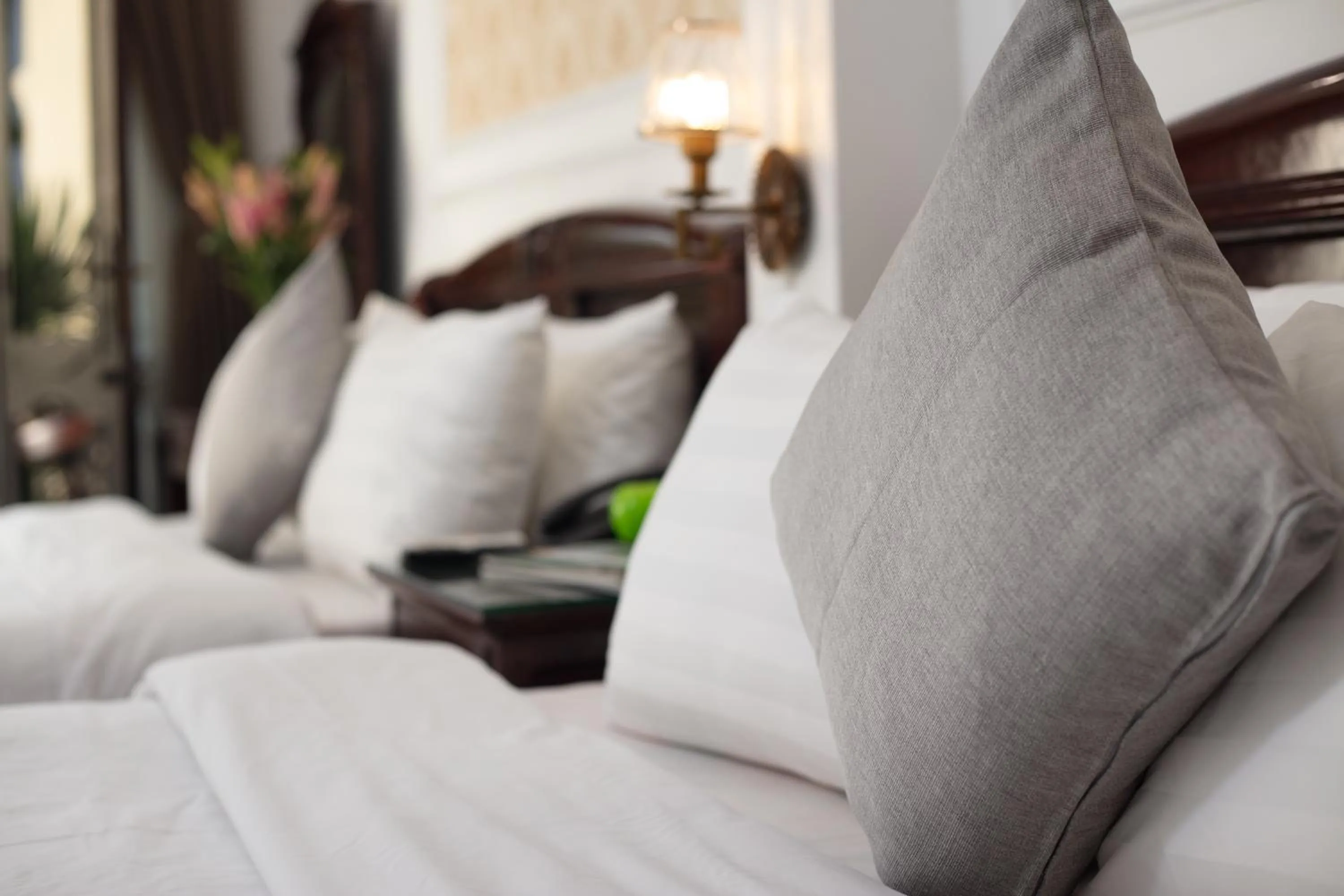 Bed in La Lisa Hotel