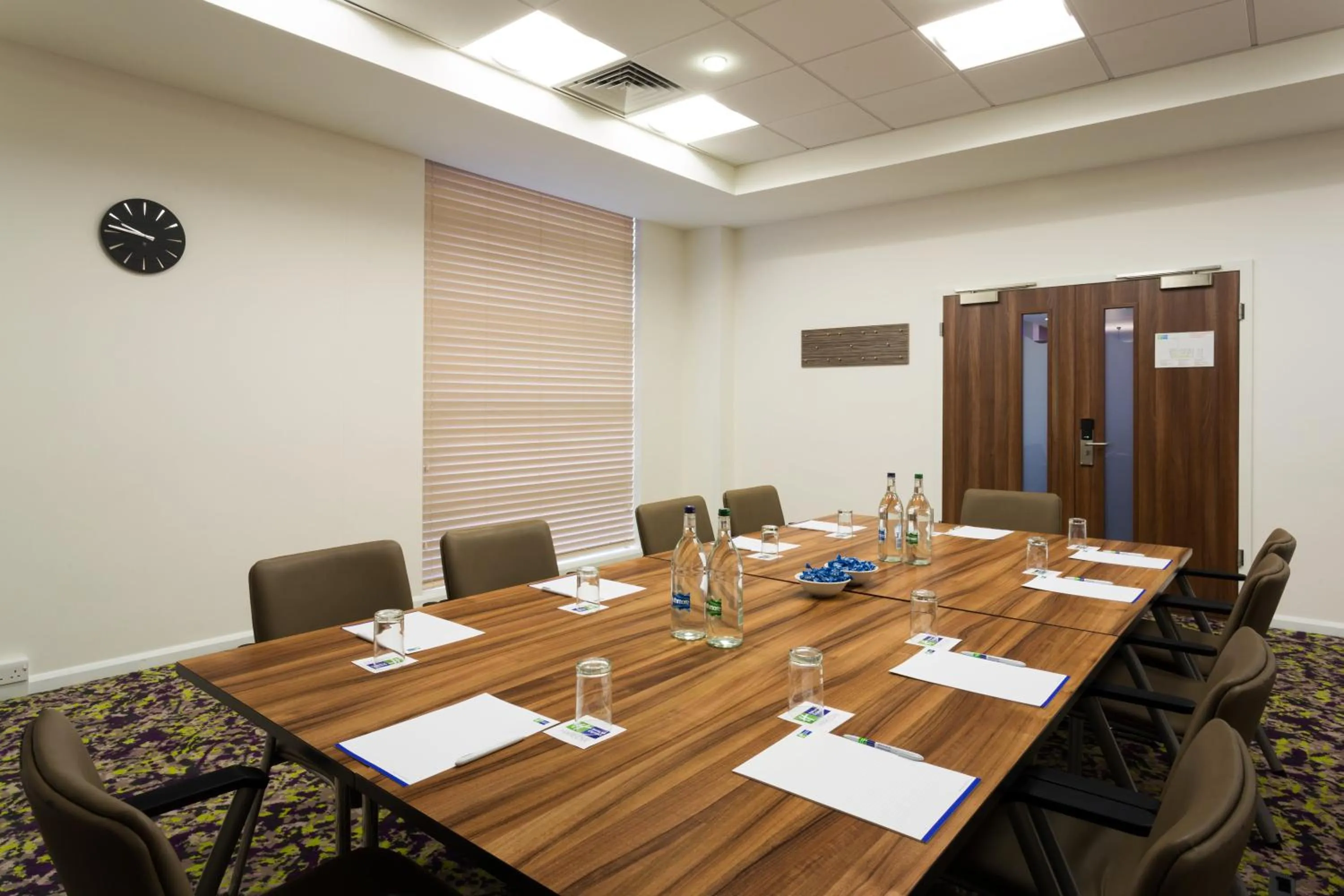 Meeting/conference room in Holiday Inn Express Harlow by IHG