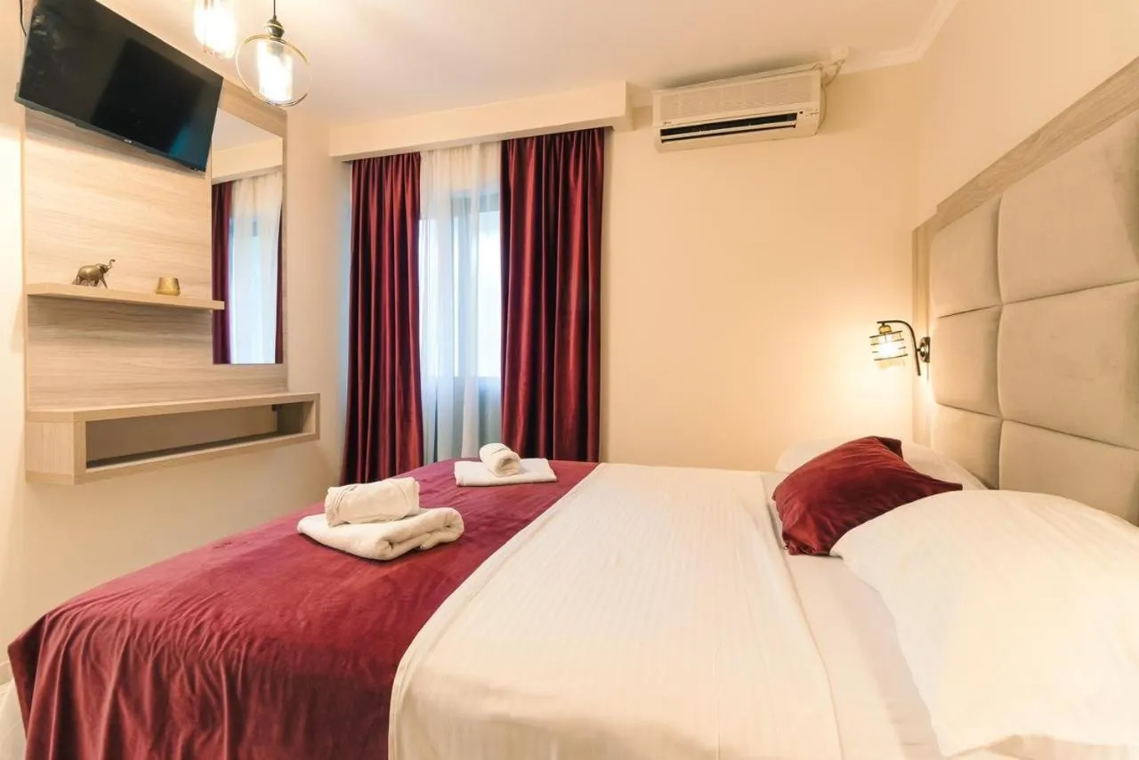 Bed in Apartments Ada Bojana
