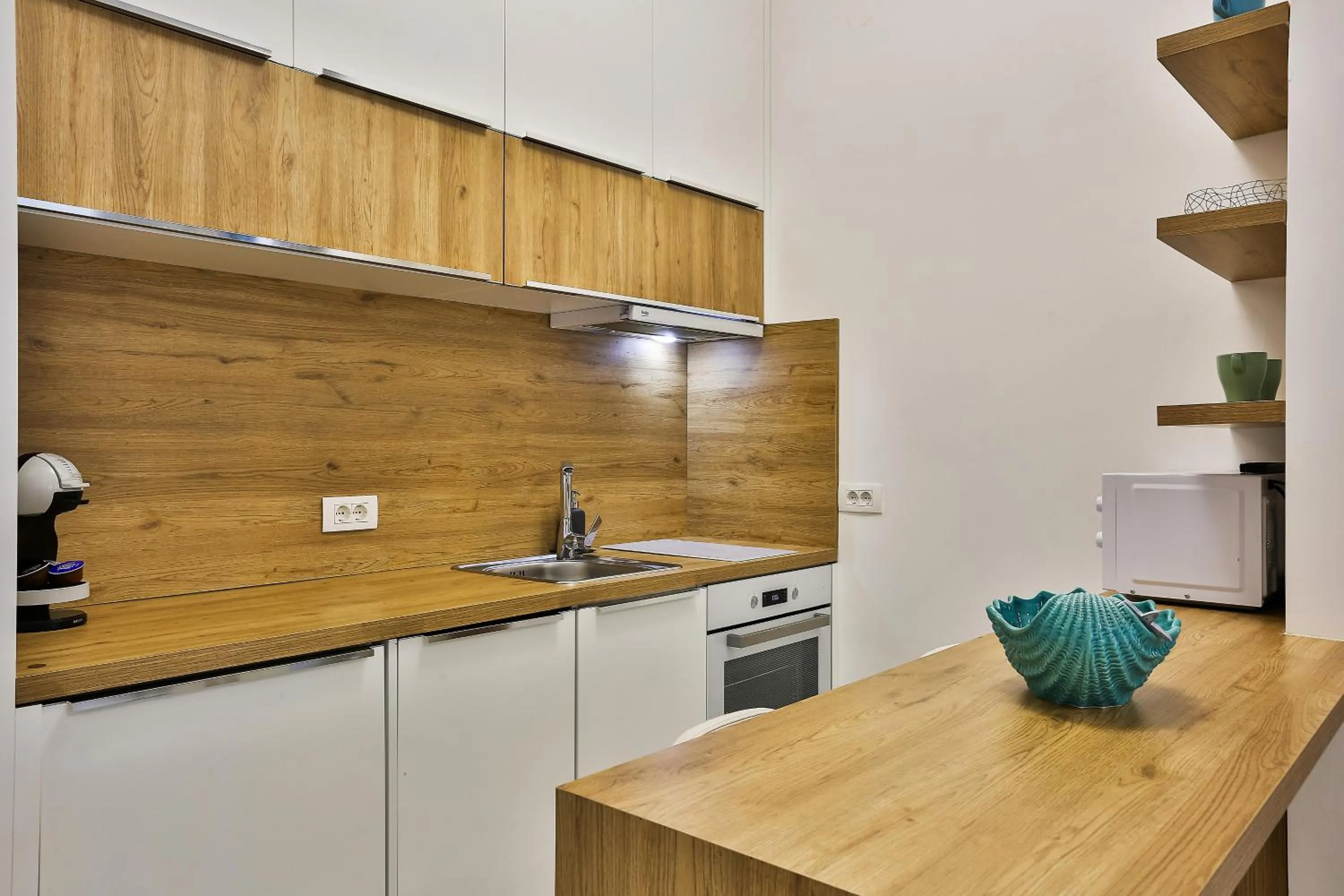 dishwasher in Royal Gardens Paradise