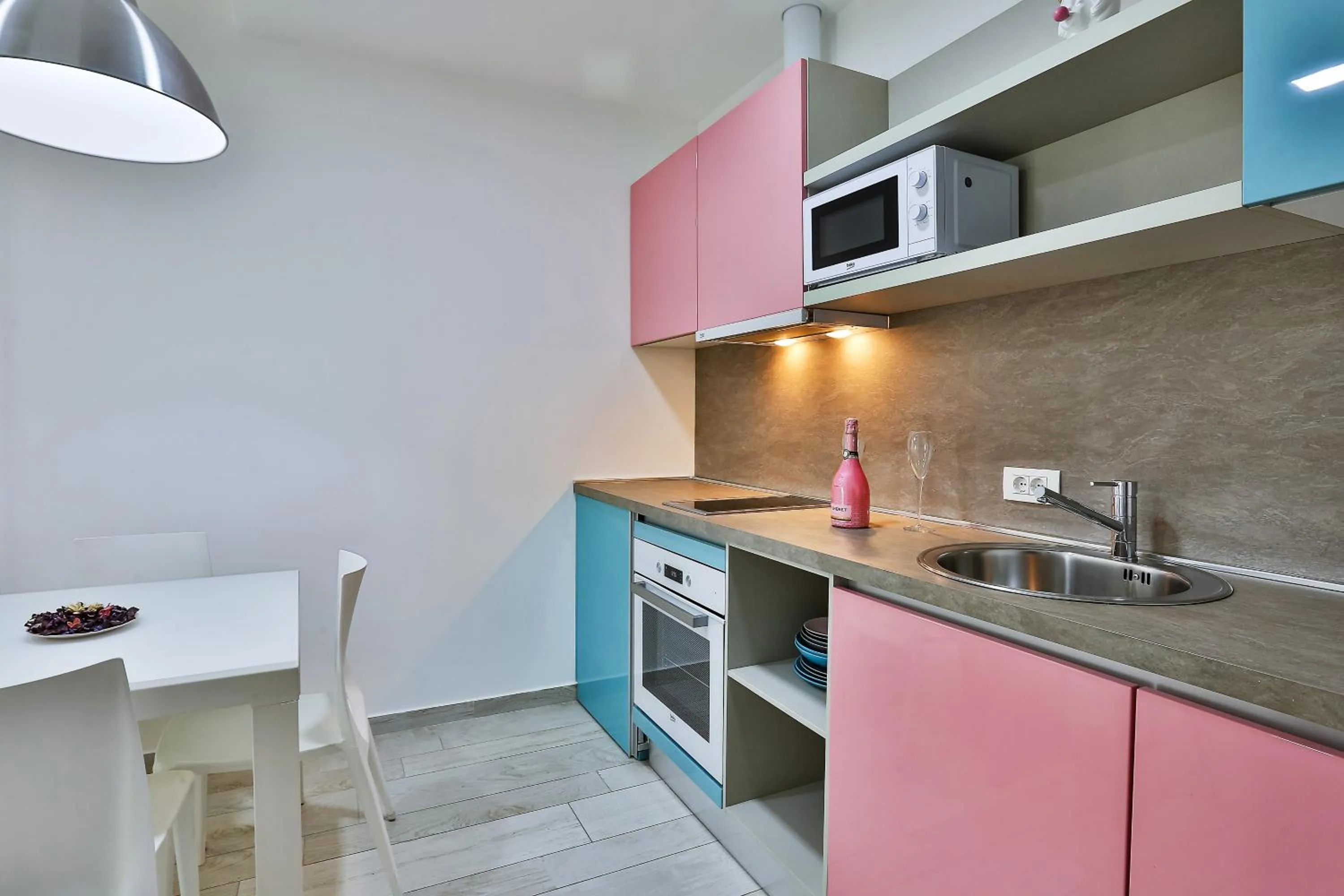 Dining area in Royal Gardens Paradise